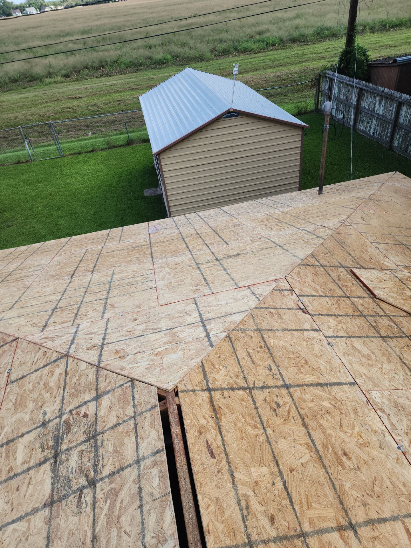Residential Roofing Installation using Owen's Corning Duration (Lifetime) Shingles by Roof Repair Company
