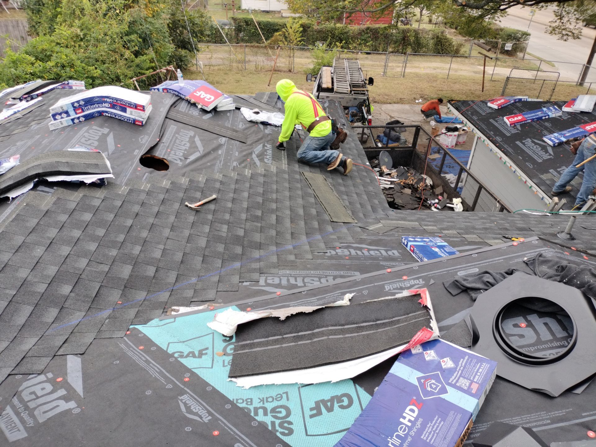New Roof using GAF HDZ by V General Contractors 
