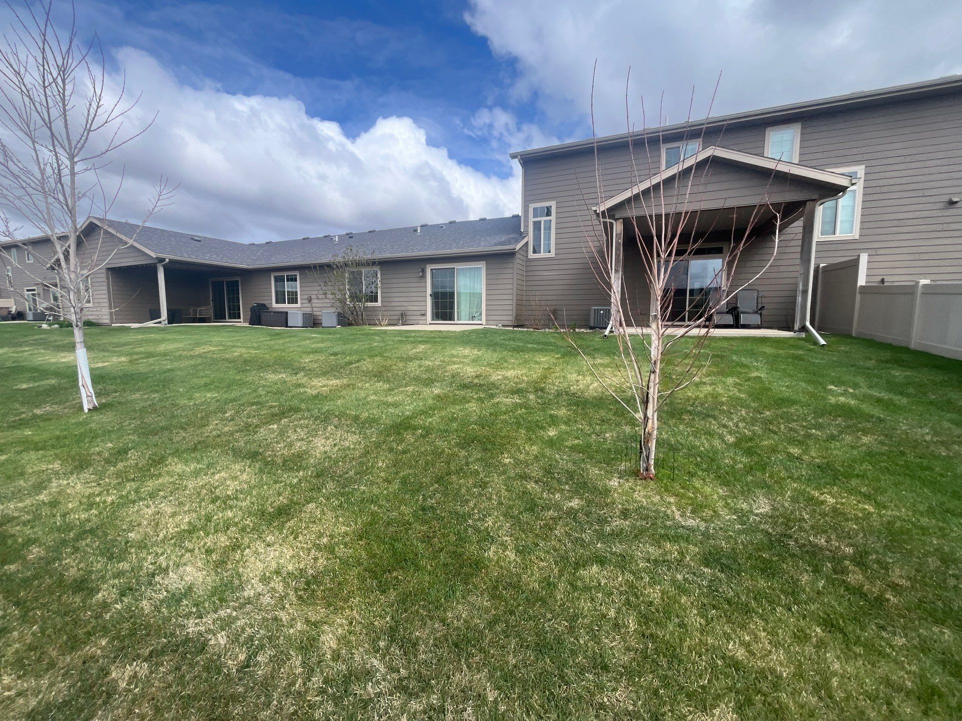 Exterior Painting for Multi-Unit Townhomes in Sioux Falls by Select Painting, Coatings & Garage Cabinets