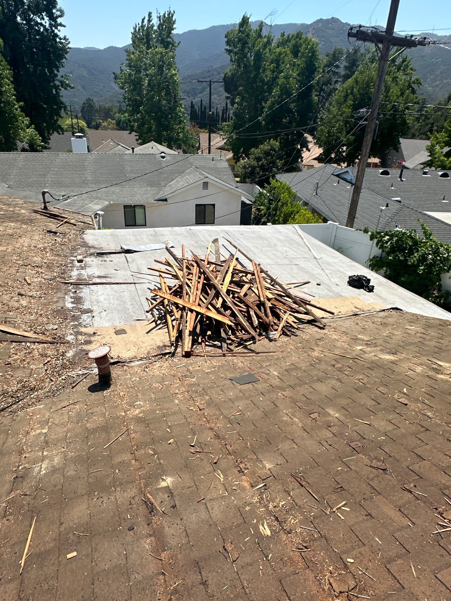 Roof Replacement - Glendale, CA 91214 by Epic Roof Replacement