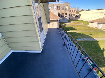 Flat Roof Porch with 60mil EPDM Rubber