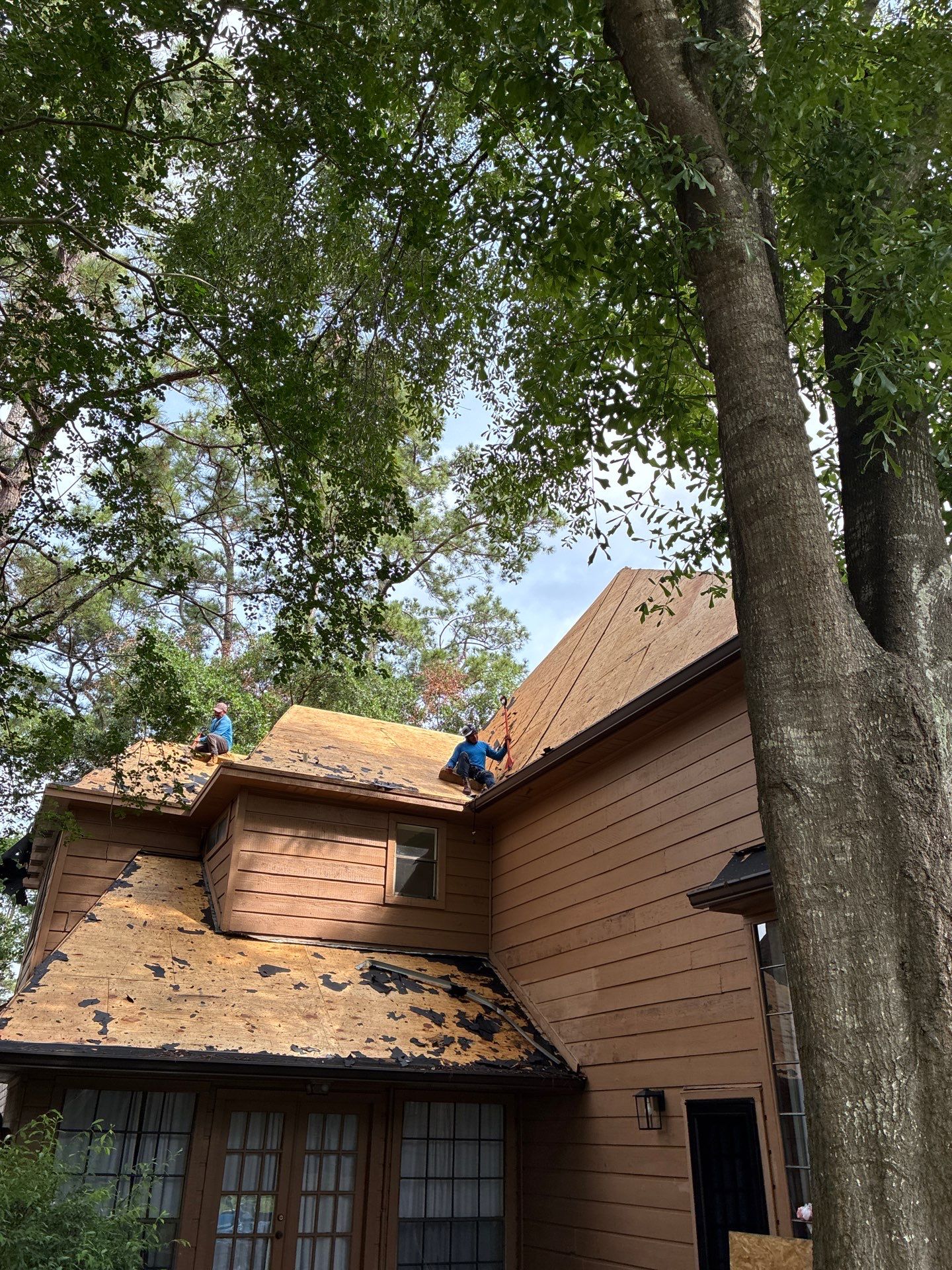 Roof Replacement in Memorial Northwest, Spring TX by Roof Repair Company