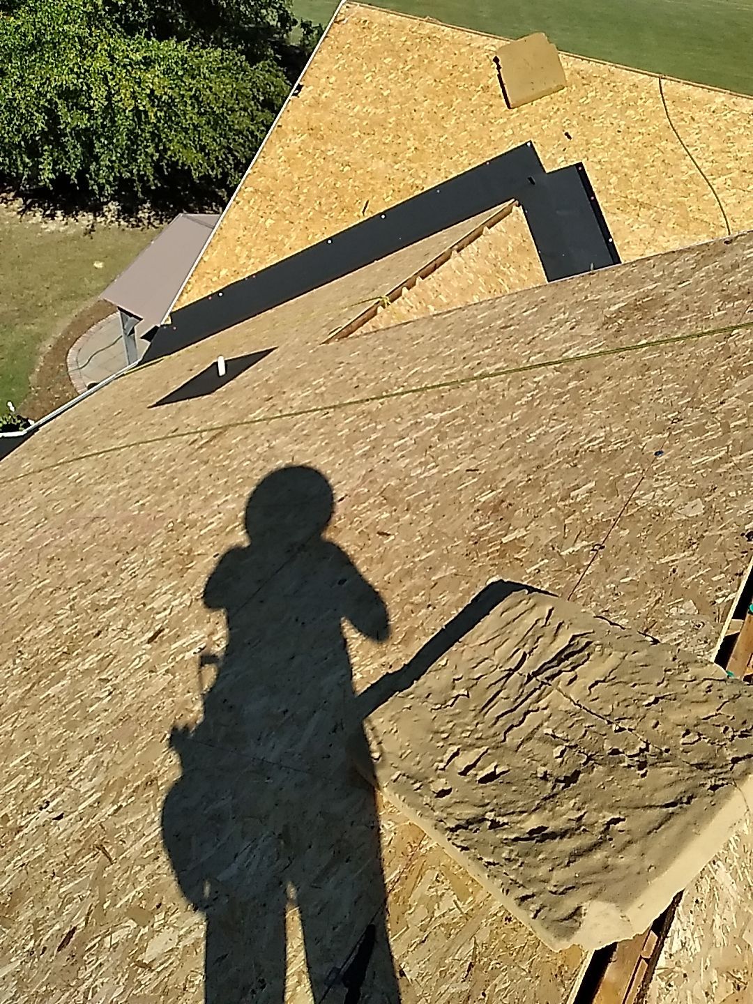 Residential Roofing Installation using Owens Corning Oakridge- Williamsburg Gray by Indigo State Roofing