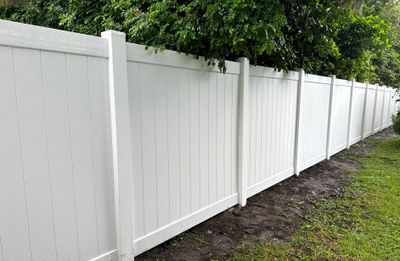Vinyl Privacy Fence using 6Ft Vinyl Privacy Fence
