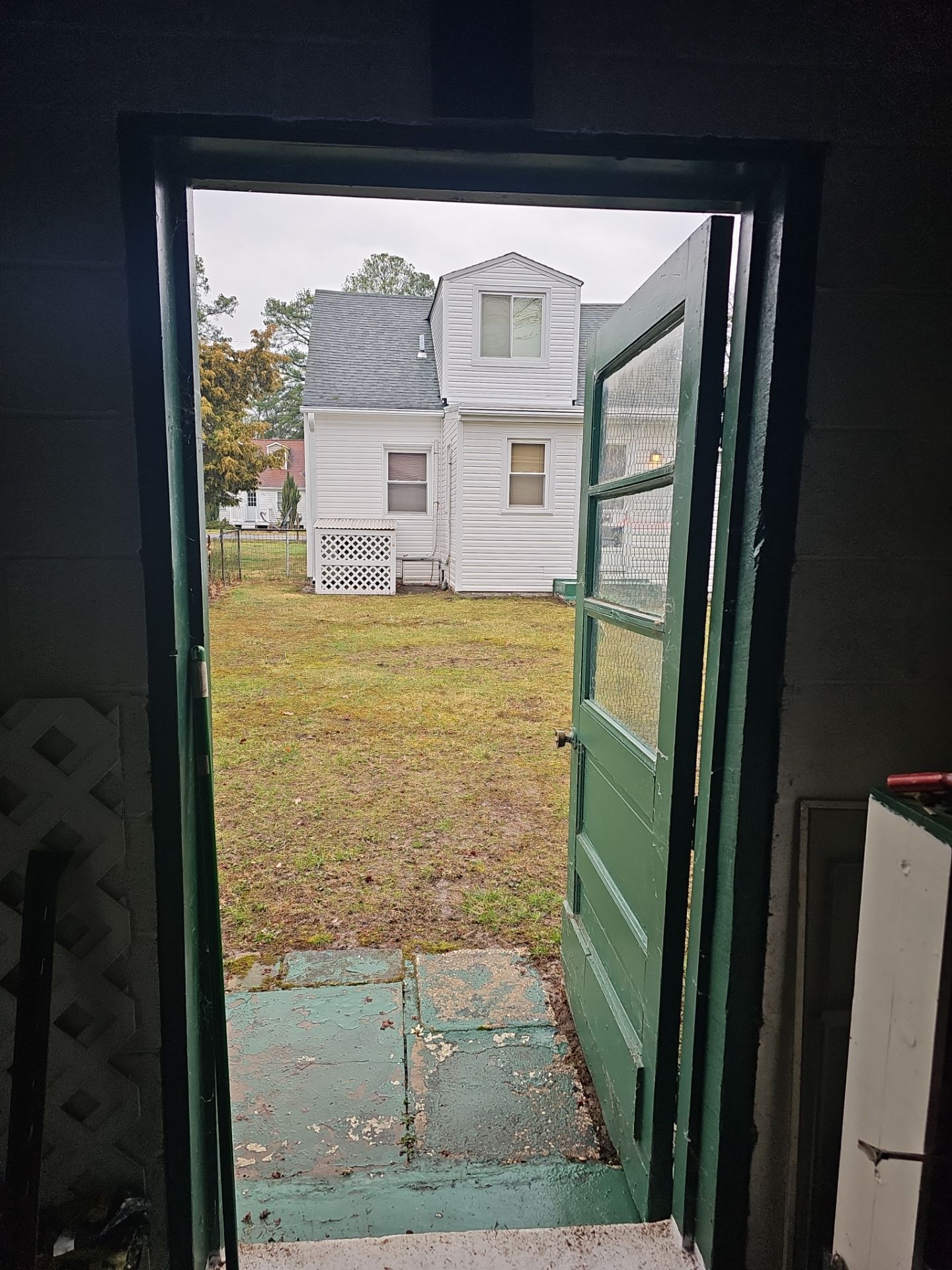 Paint and door replacement by Window Depot of Annapolis