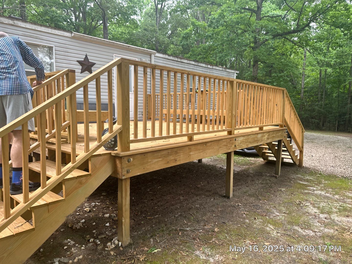 Wood Deck using Wood Sealant by DuraSeal