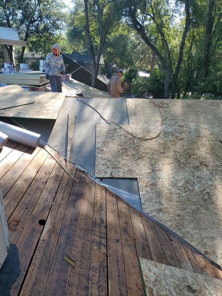 New Roof and gutters by Byers Enterprises 