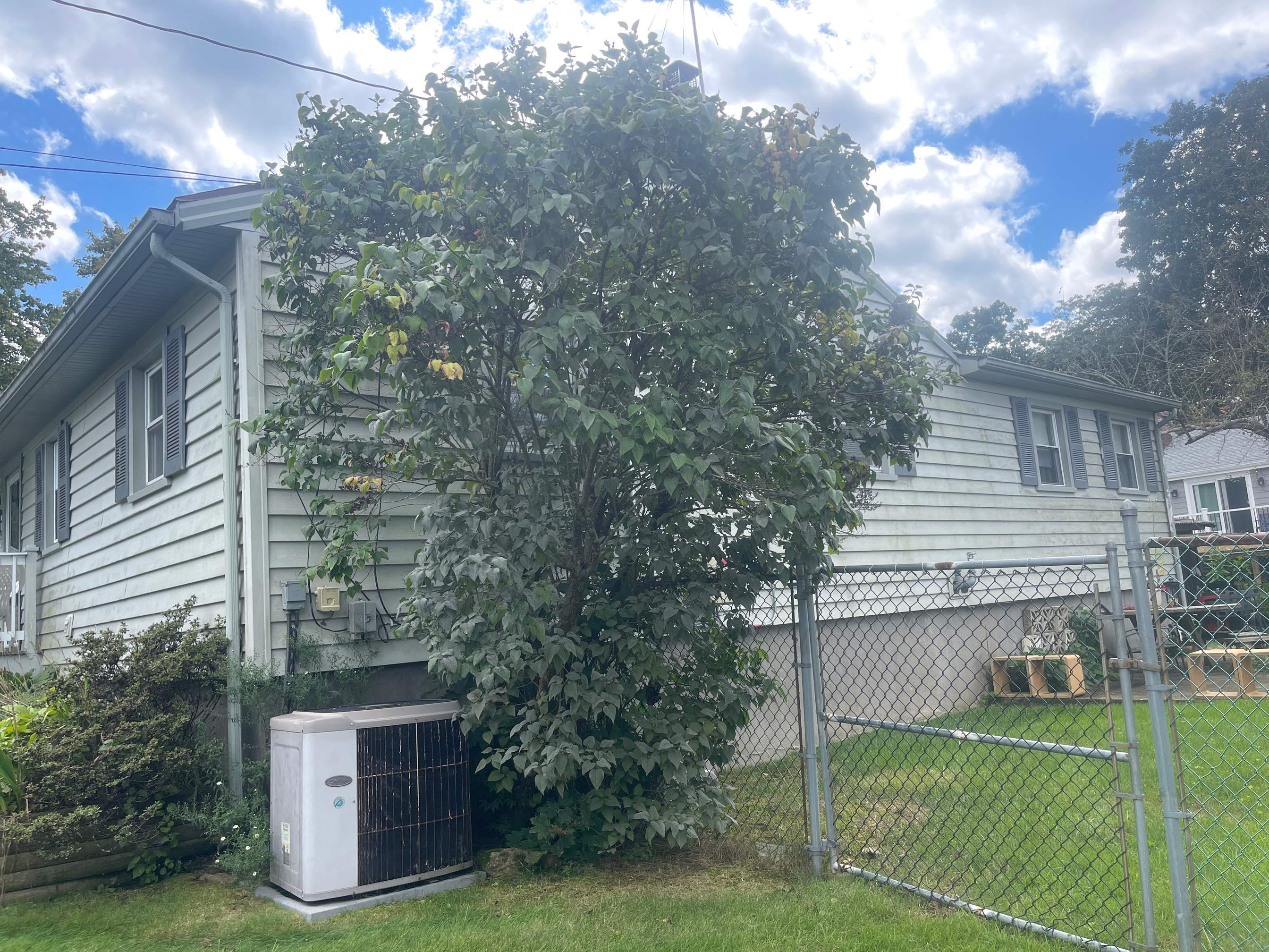 Residential Roofing Installation using Owens Corning TruDefinition Amber by A Plus Exterior