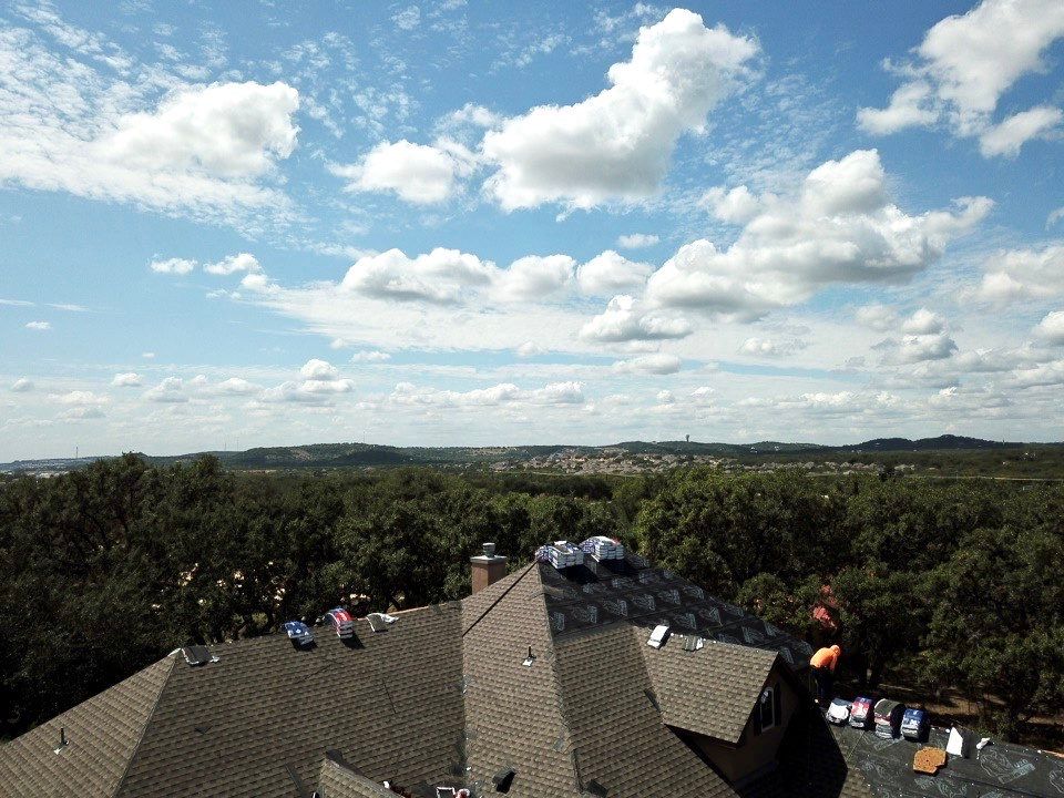 Residential Roof Replacement using GAF Timberline HDZ Architectual Shingles by Premier Roofing and Contracting