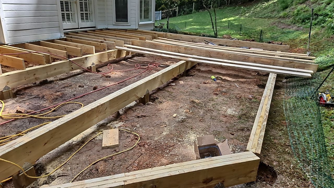 Jameswood Lane - Composite Deck Build by Pillar and Pine