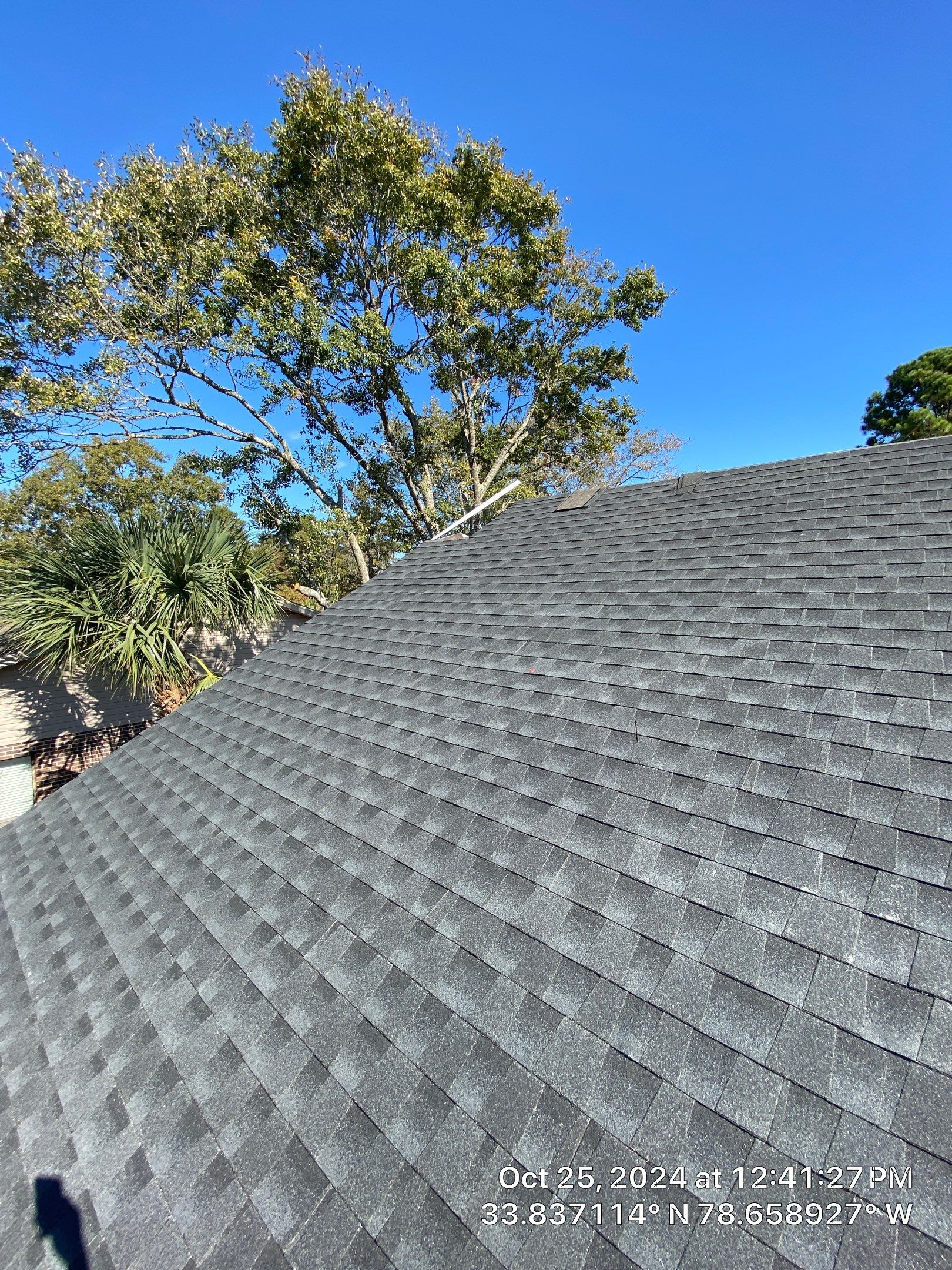 GAF HDZ - Charcoal by Linta Roofing Inc