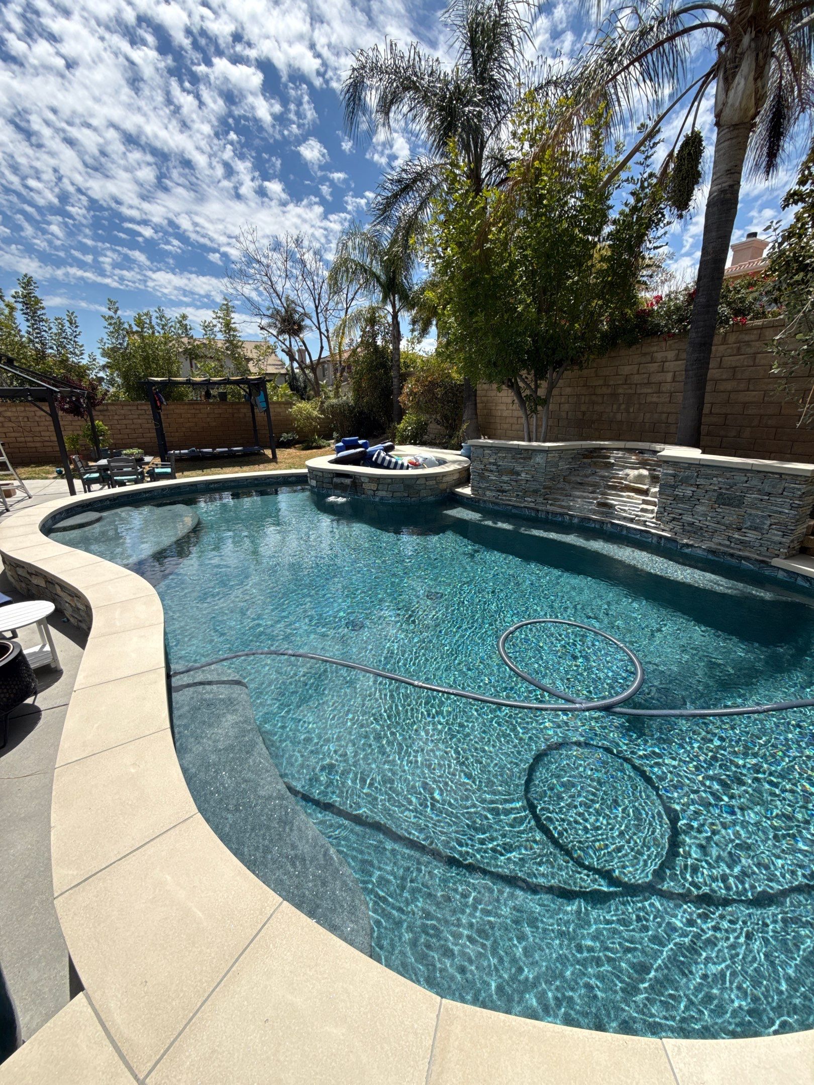 Project in Castaic by Thomas Pools