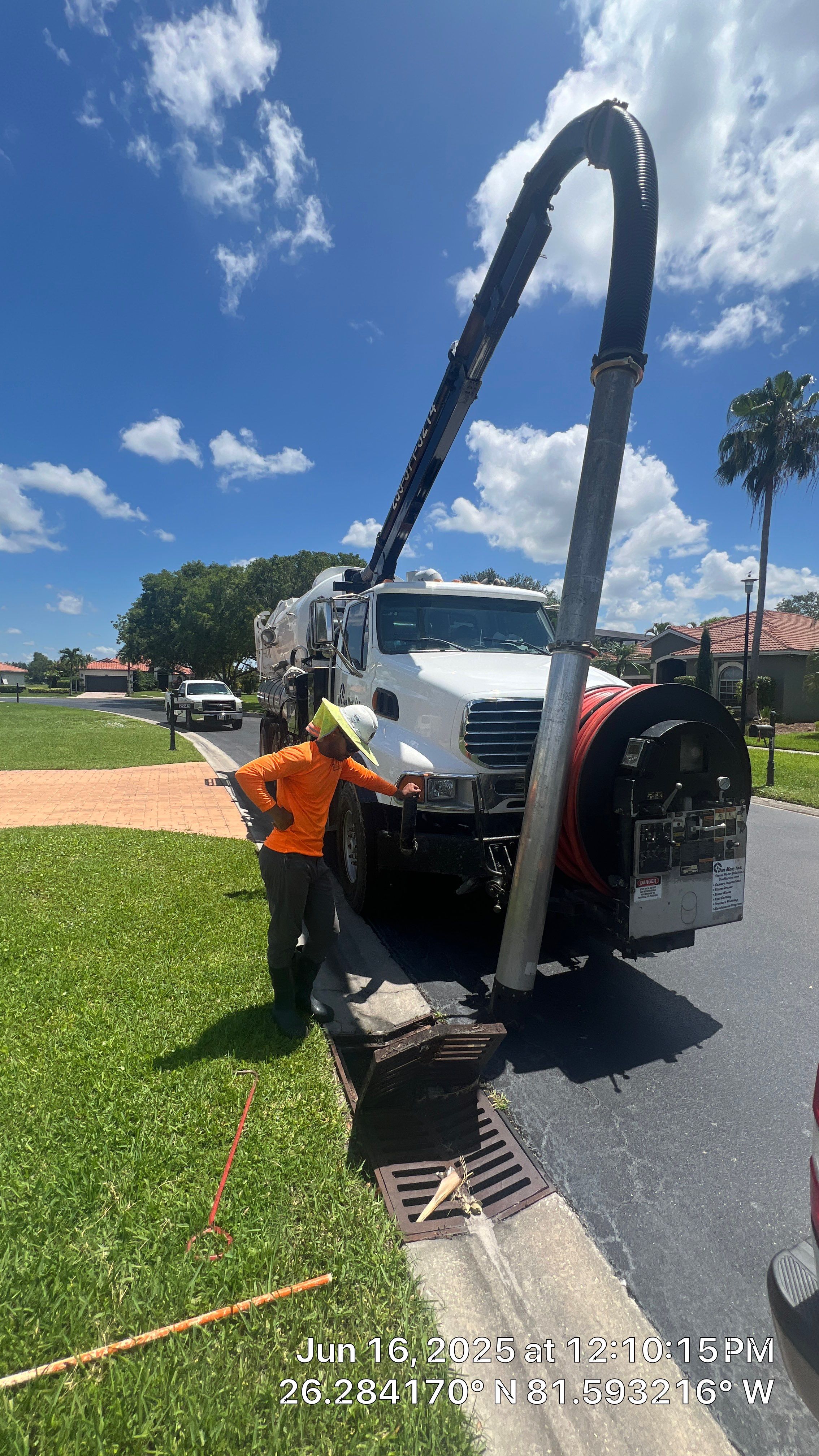 Naples Association Stormwater System Cleaning by APS Power & Water