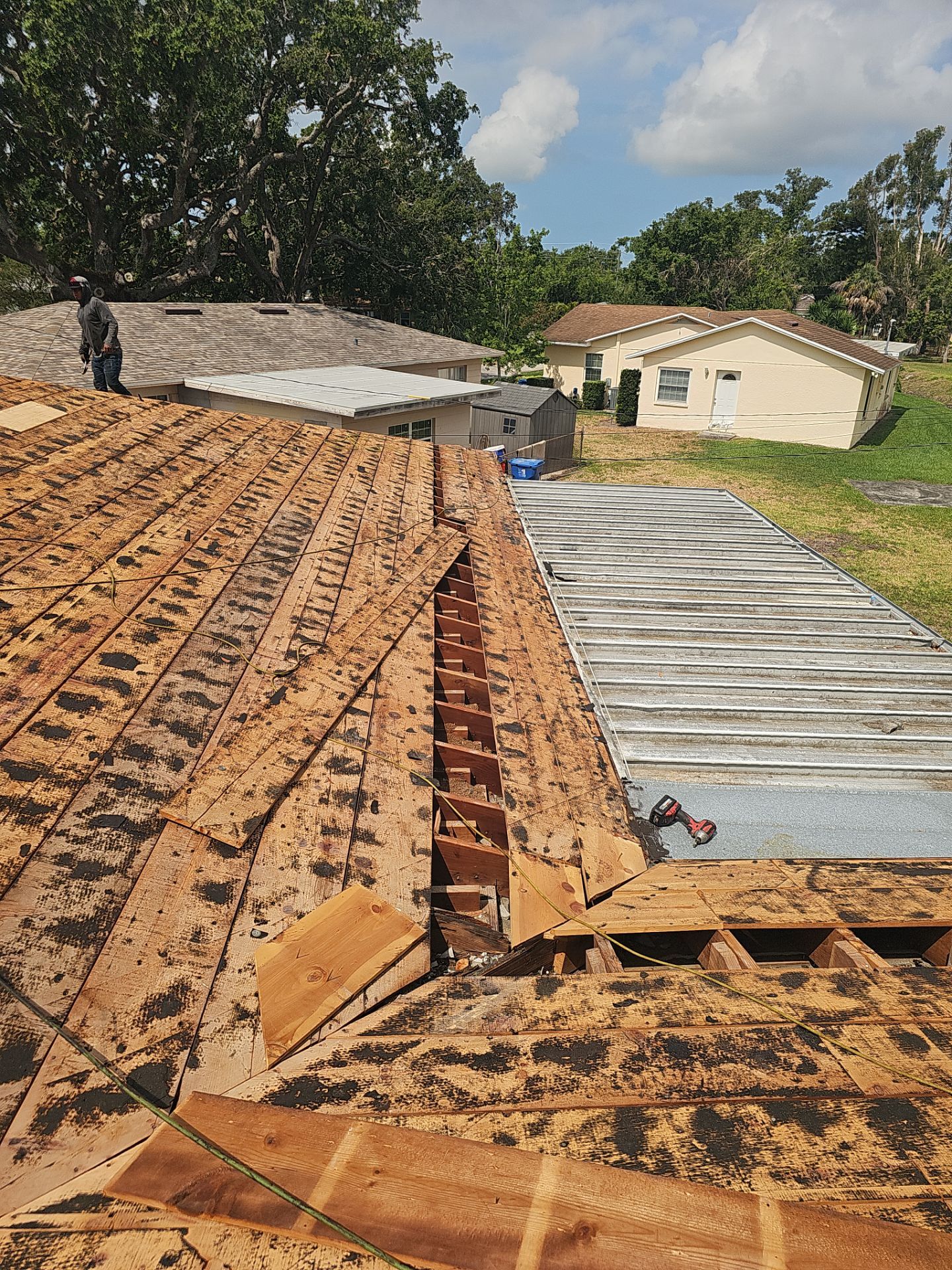 Project in St. Petersburg 33705 by Mitchell Roofing Company LLC 