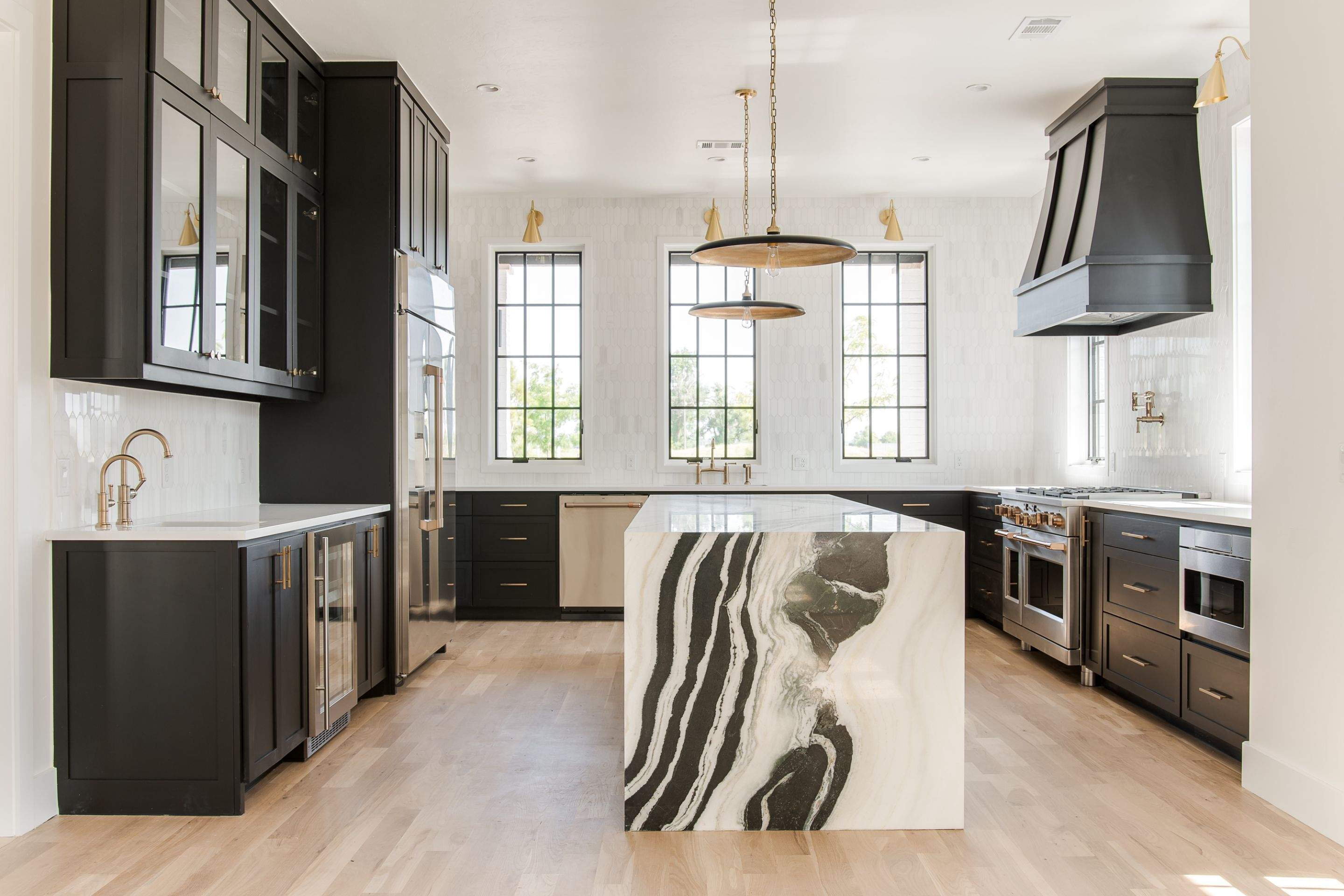 Modern Residential Kitchen and Bath in Oklahoma City by TNT Countertops
