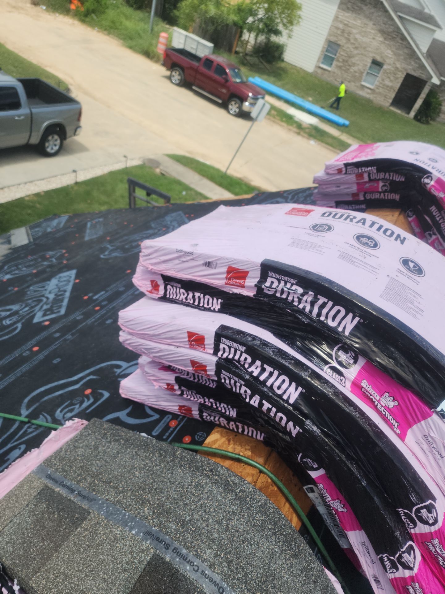 Residential Roofing Installation using Owen's Corning Duration (Lifetime) Shingles by Roof Repair Company