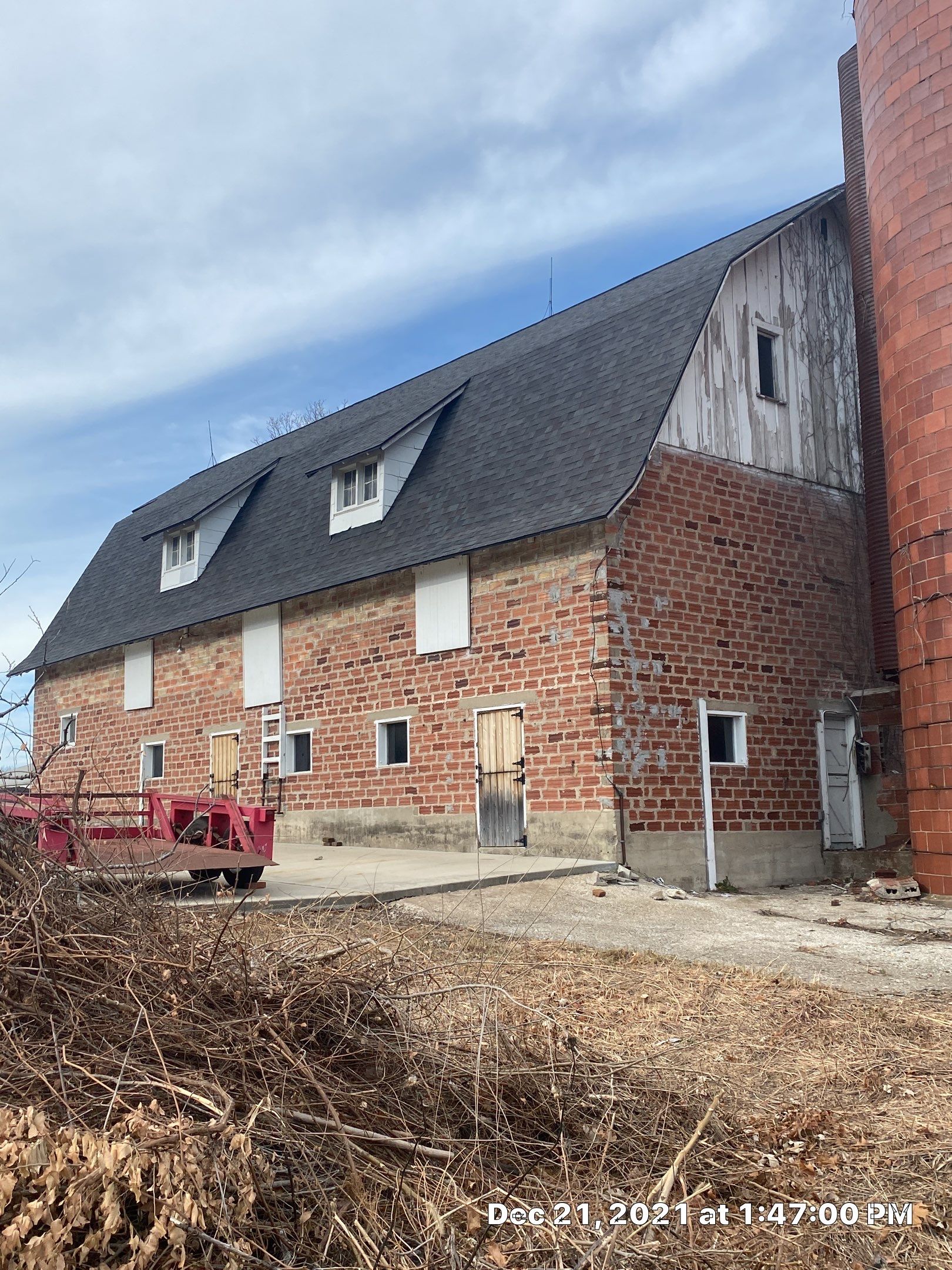 Roof Replacement with upgraded needed exhaust ventilation using Malarkey Vista Class III Impact Resistant Shingles in Black Oak color by Gorilla Exteriors Contracting, LLC