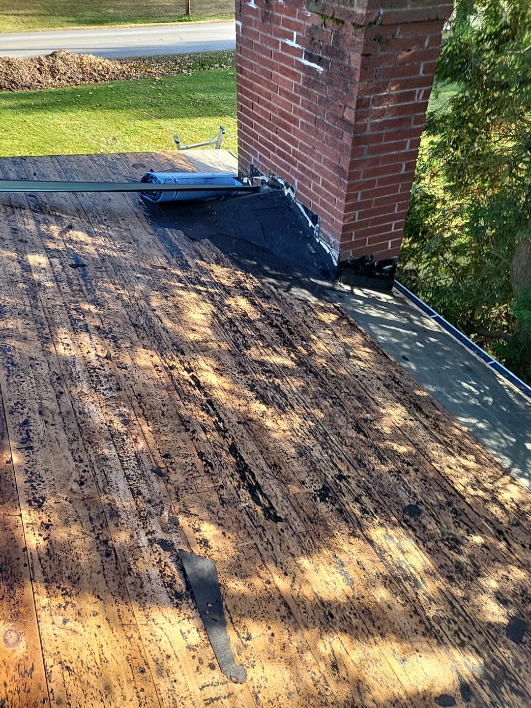 ATLAS PINNACLE COLOR: COASTAL GRANITE DRIP EDGE: TUXEDO GRAY by Eagle Eye Roofing