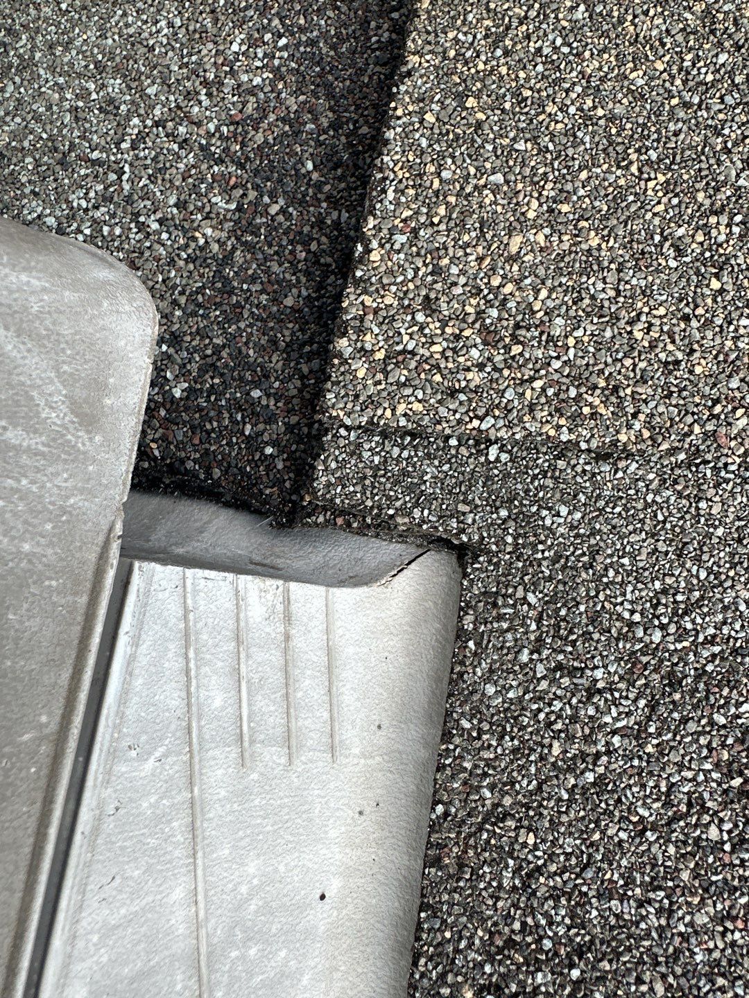 Residential Roofing Installation using Owen's Corning Duration (Lifetime) Shingles by Roof Repair Company