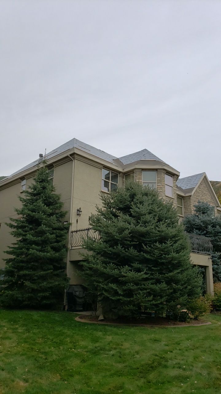 Residential Roofing Installation using GAF Glenwood Premium Shingle by The Roof Doctor