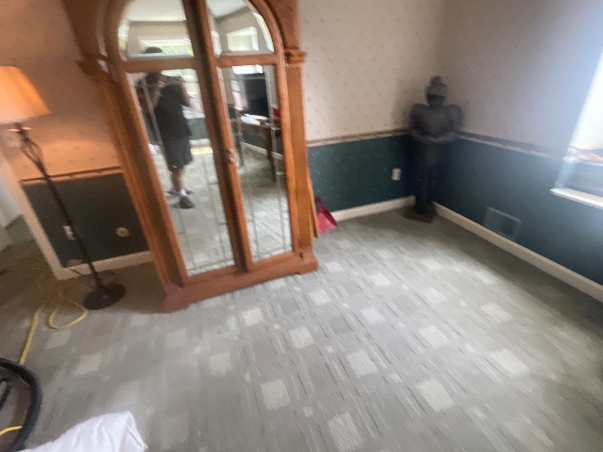 Project in North Smithfield by Mg House Cleaning