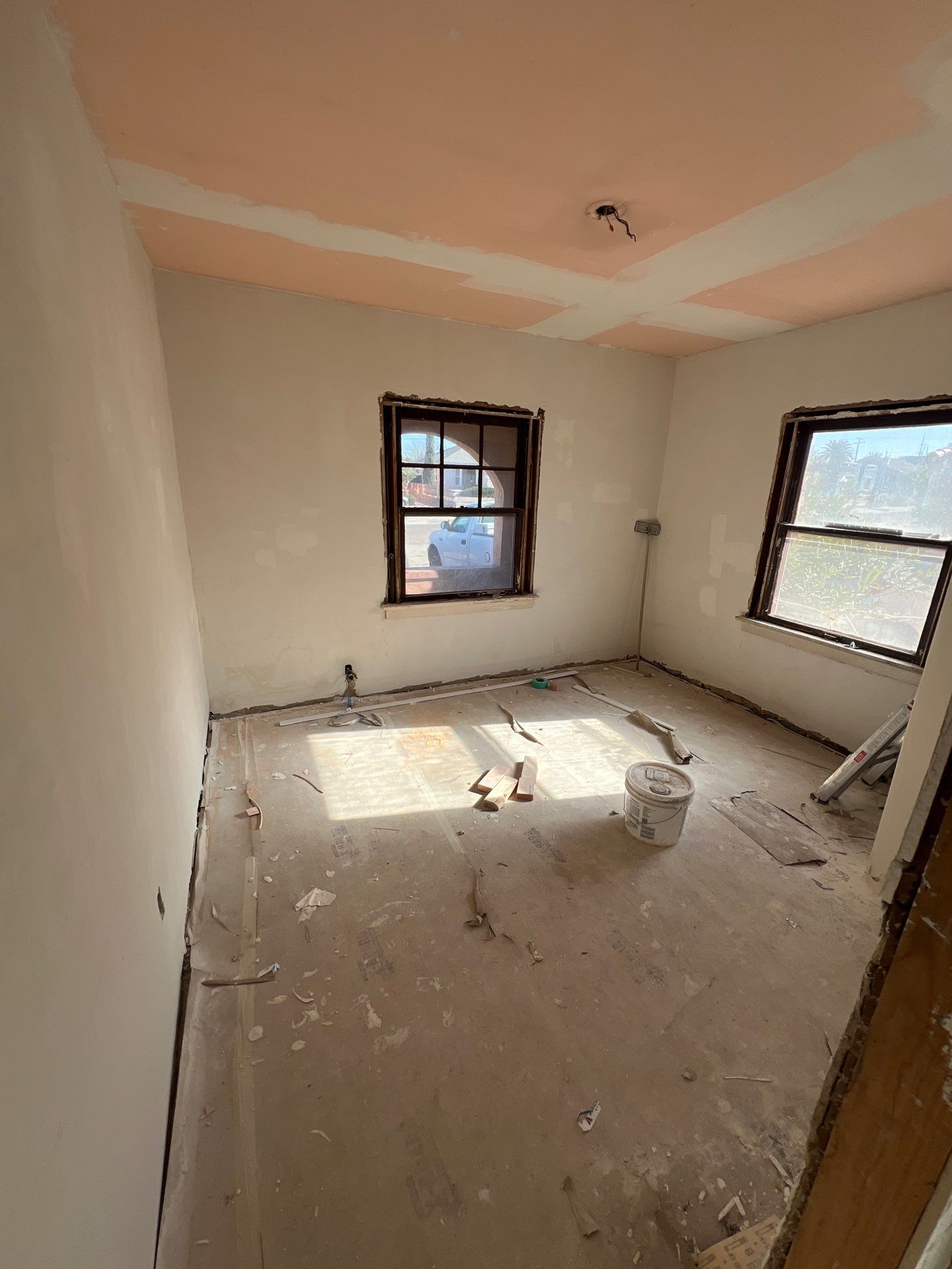 From Drab to Fab: A Spectacular Home Renovation by Castro Brothers Solutions