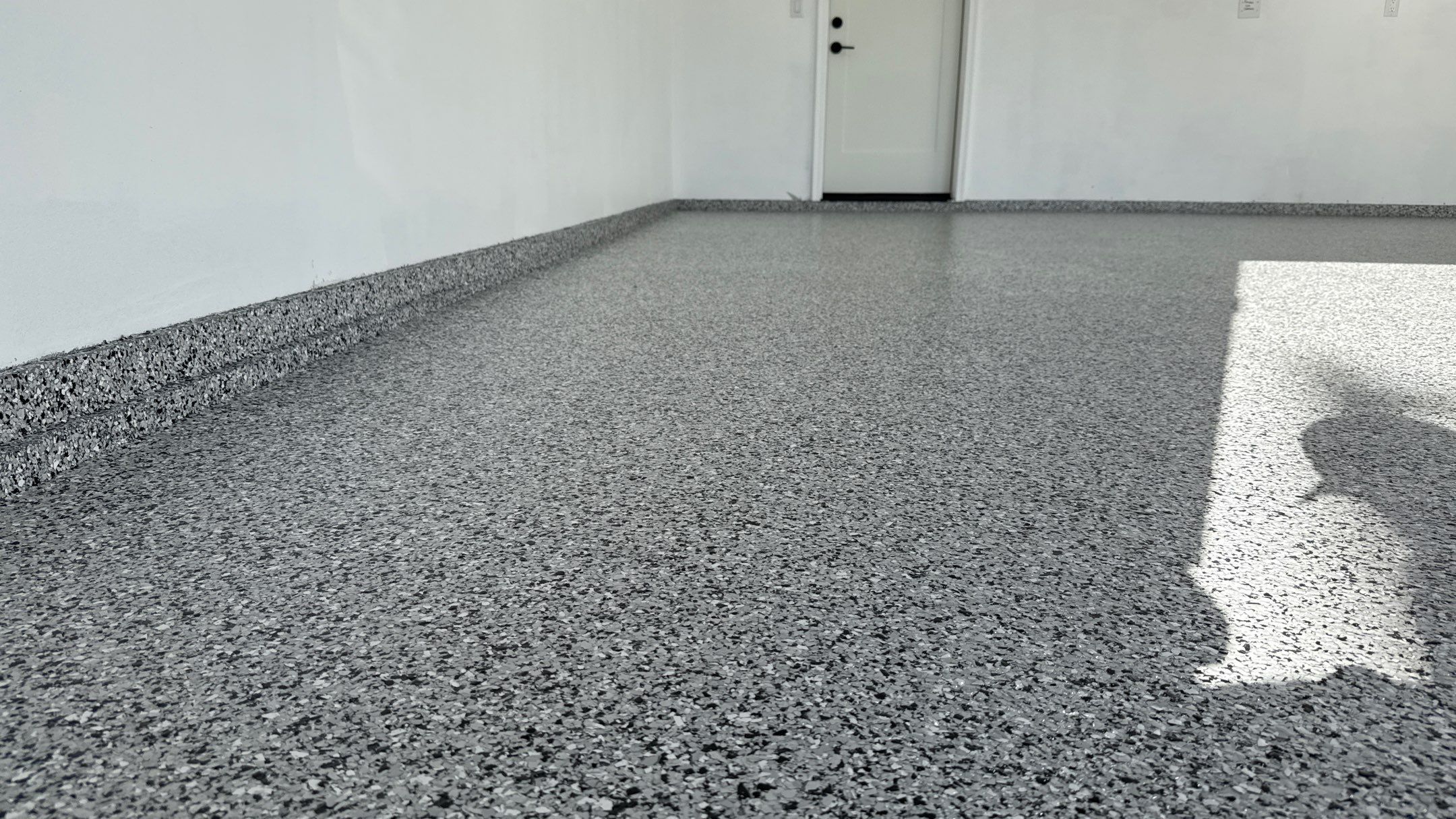 Banner Garage featured photo.