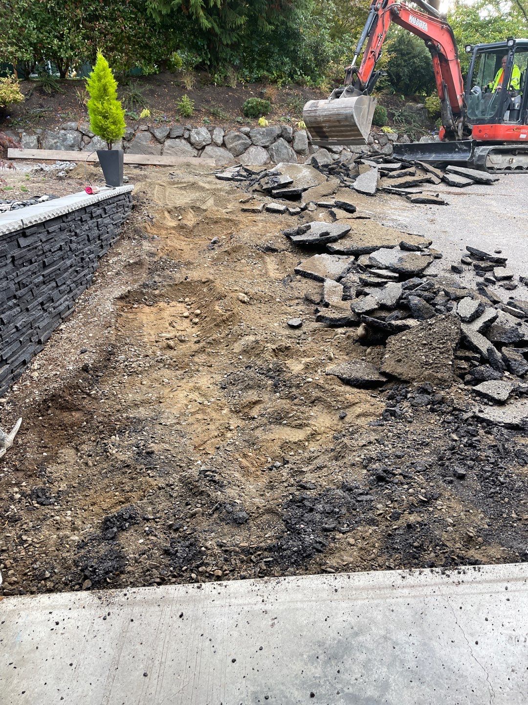 Asphalt Driveway Repair | Edmonds  by Jireh Asphalt & Concrete Inc 