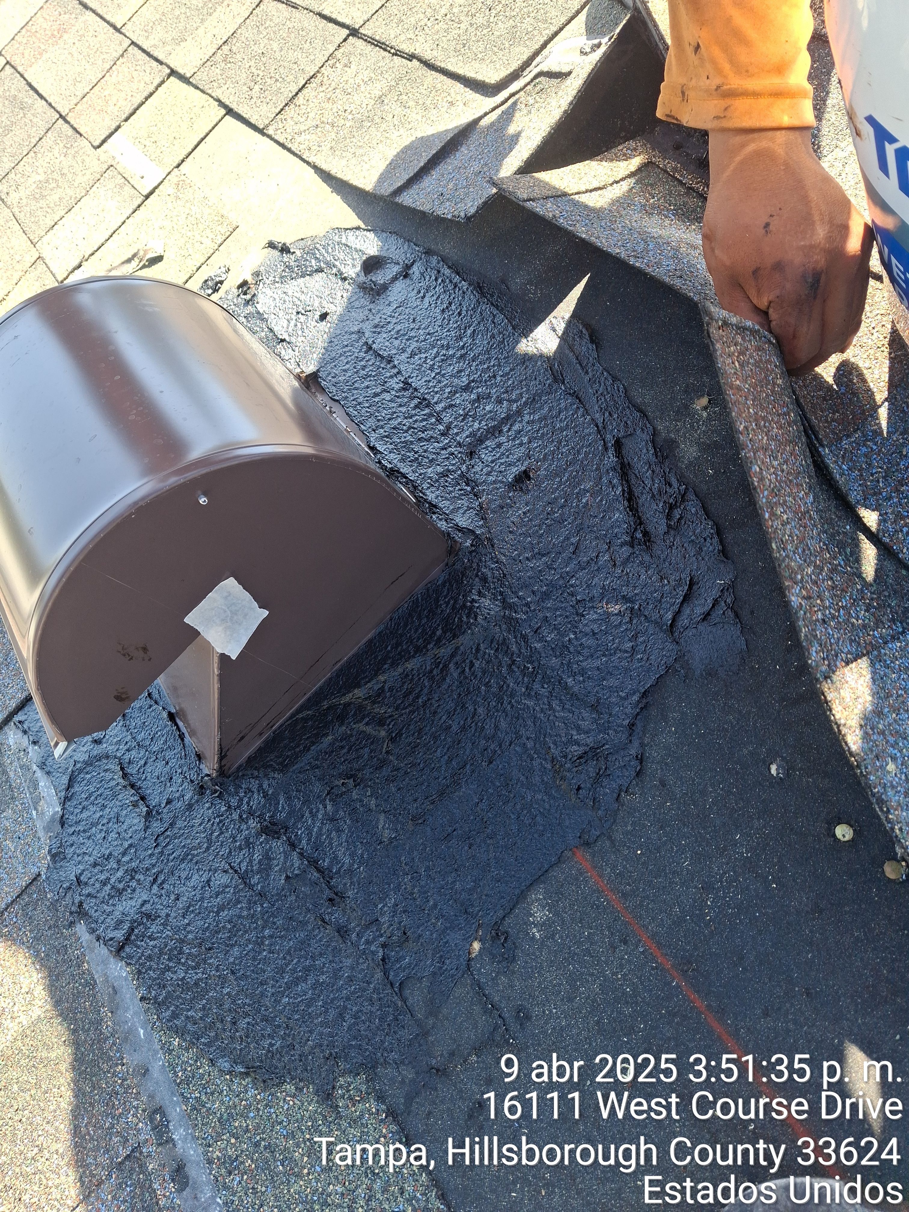 Owens Corning Designer Series (Summer Harvest) by RoofGuru AI LLC