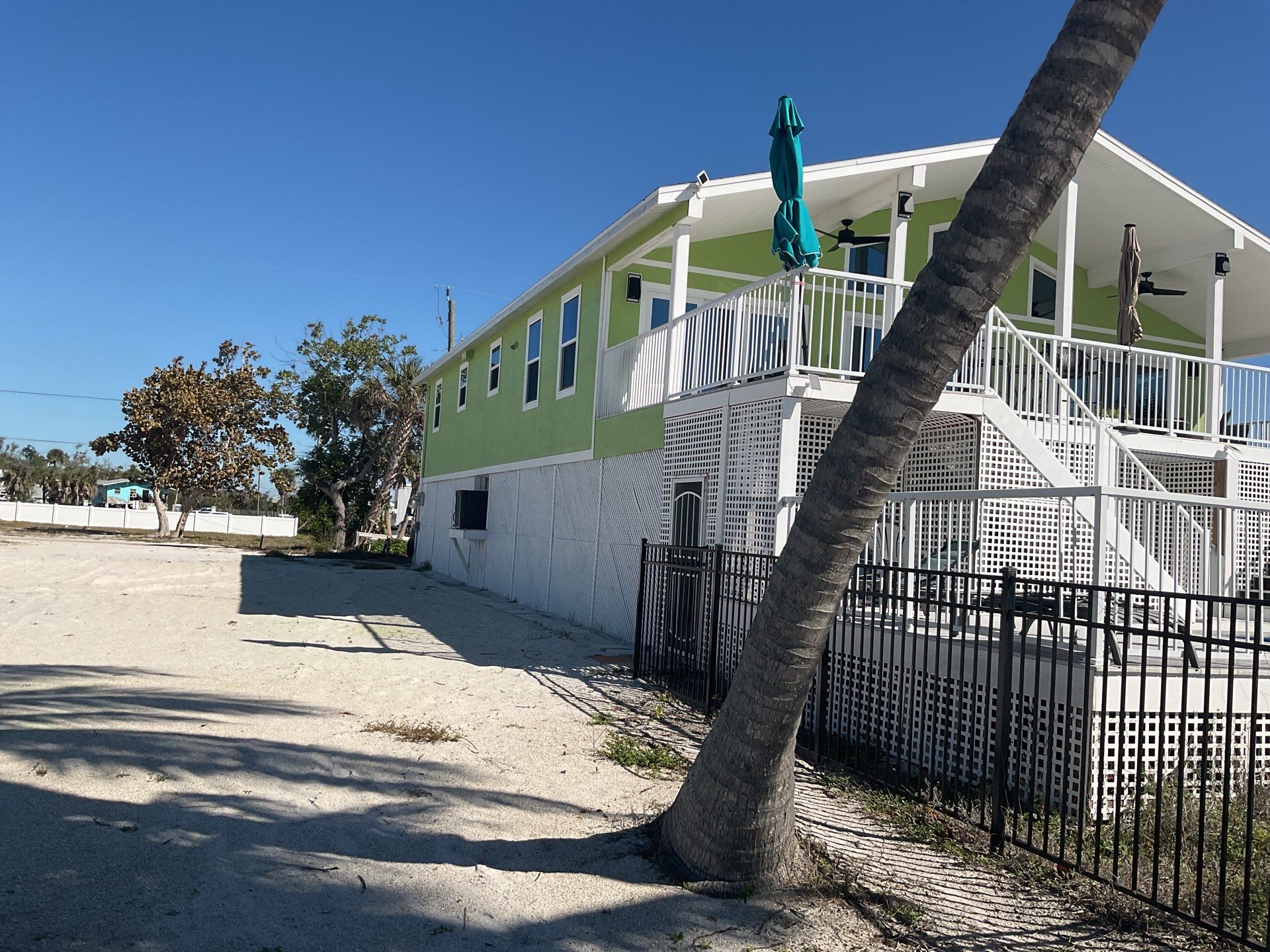 Splash Guard System Installed in Fort Myers FL by Gutter Professor by Gutter Professors