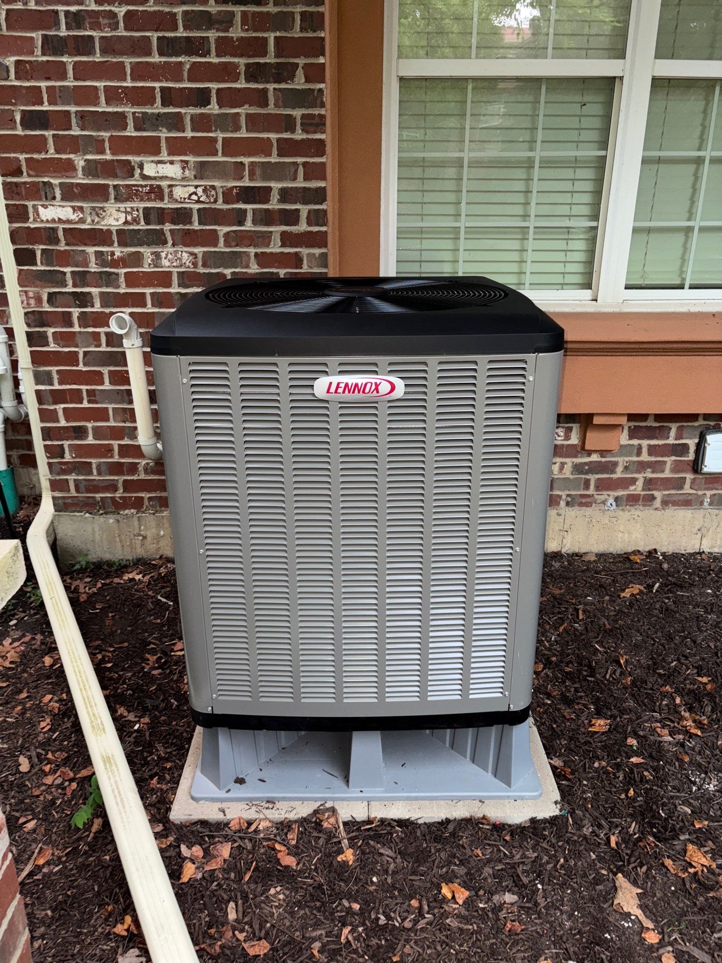 Lennox EL297V Furnace & EL21KLV Heat Pump Installation – Bloomingdale, IL by GSHA Services LTD