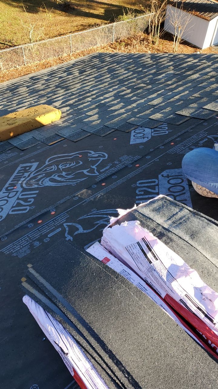 Residential Roofing Installation using Owens Corning Oakridge- Williamsburg Gray by Indigo State Roofing