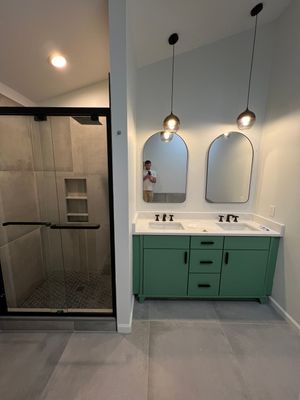 Contemporary  Bathroom Remodel