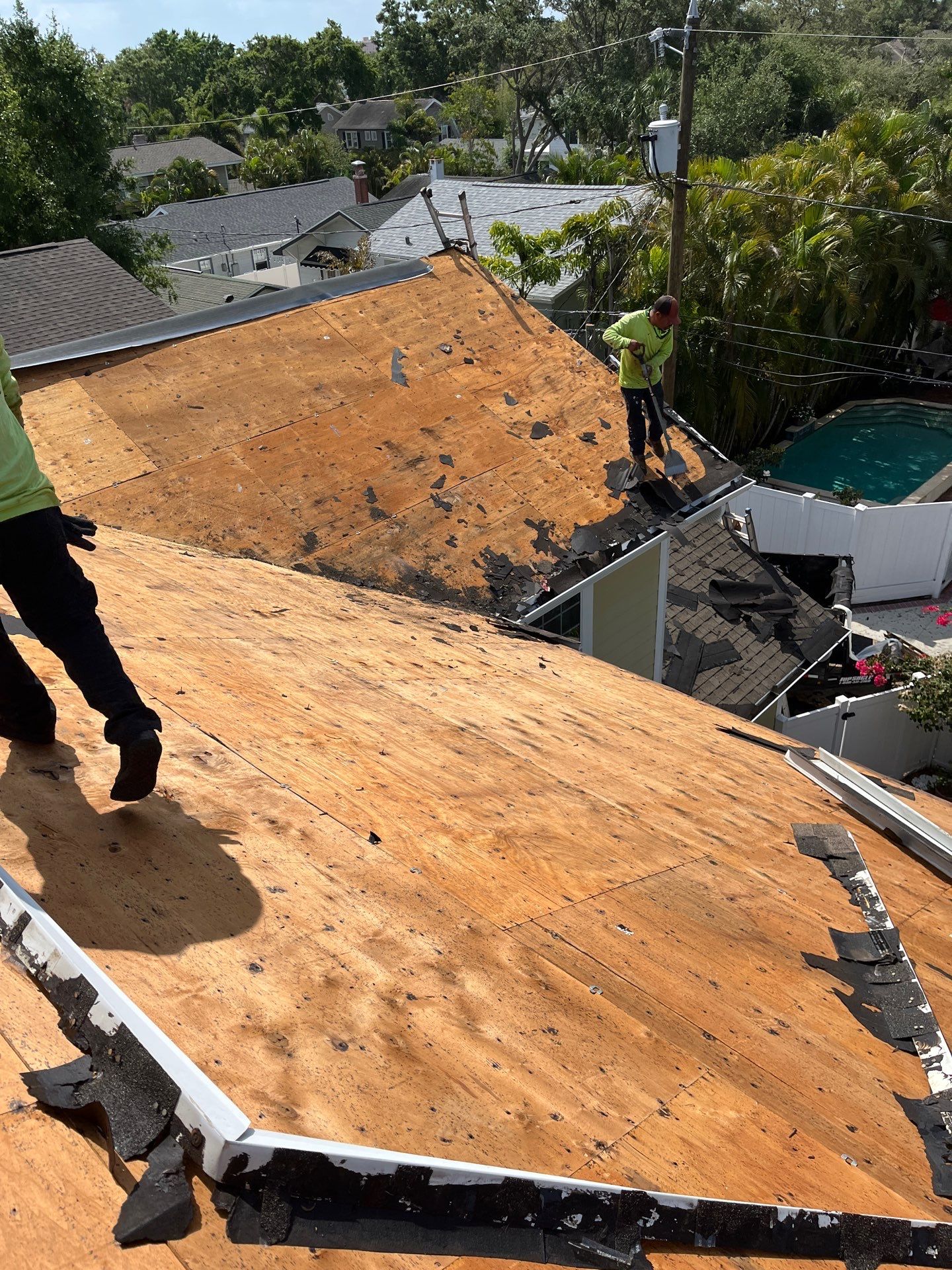 Project in St. Petersburg 33704 by Mitchell Roofing Company LLC 