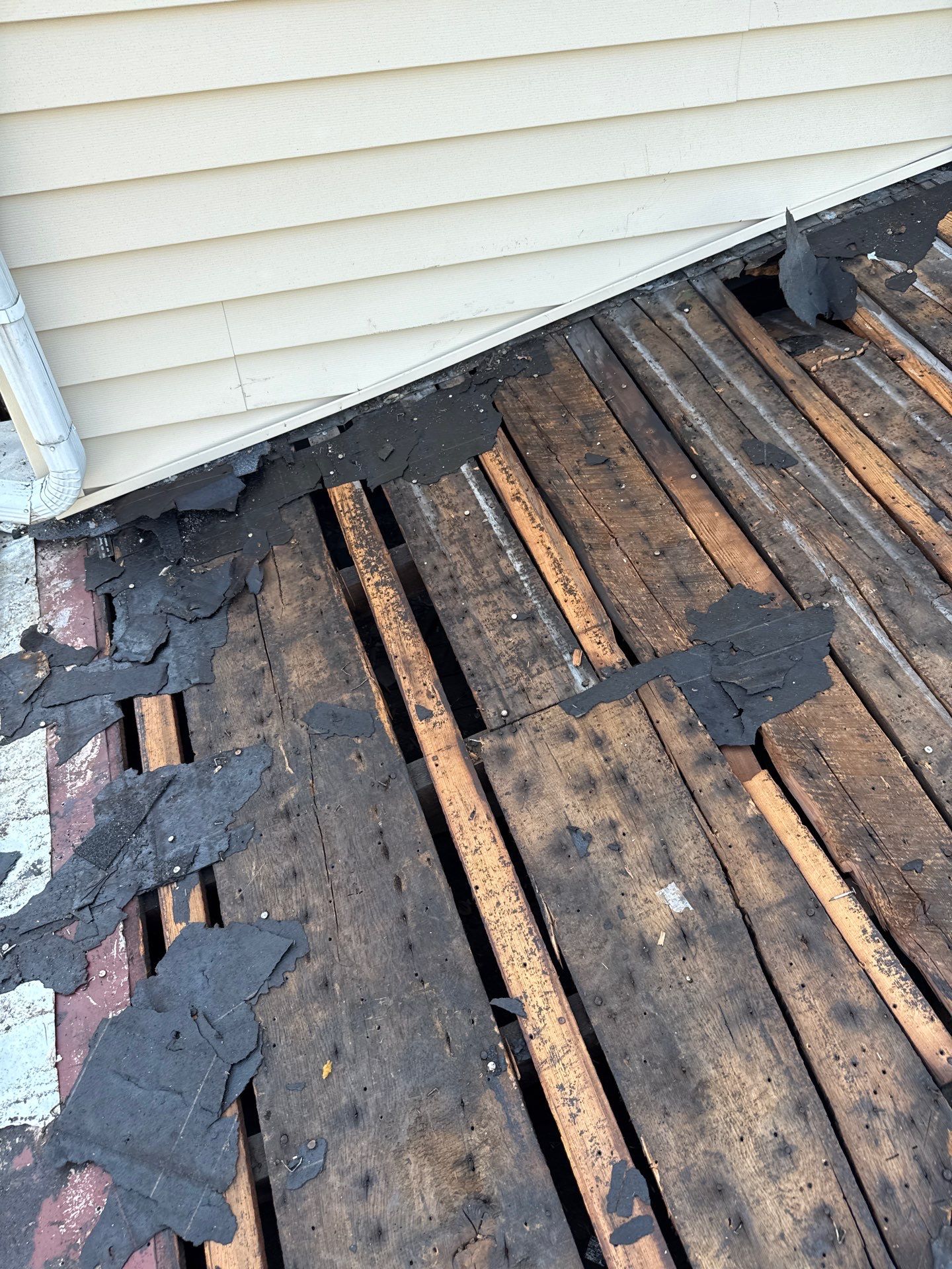 Residential Roofing Installation using GAF Timberline HDZ Barkwood by Rainstoppers Roofing