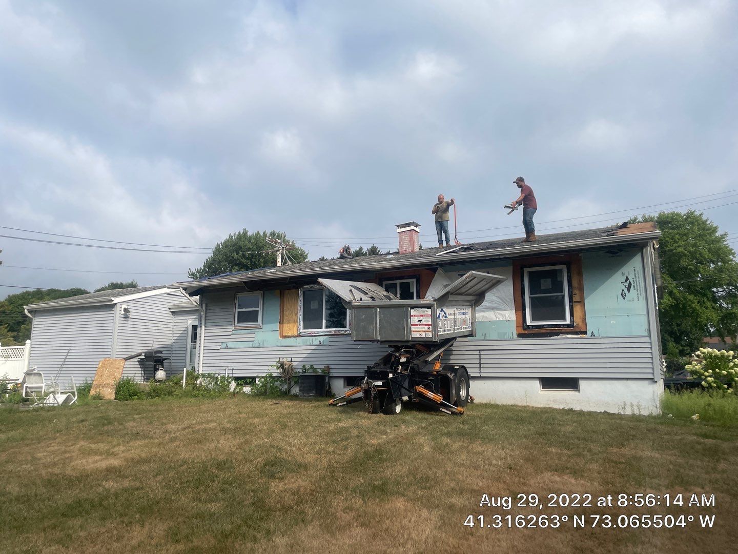 Fire Damage using Certainteed Mainsteet D4 and Owens corning quarry gray by A Plus Exterior