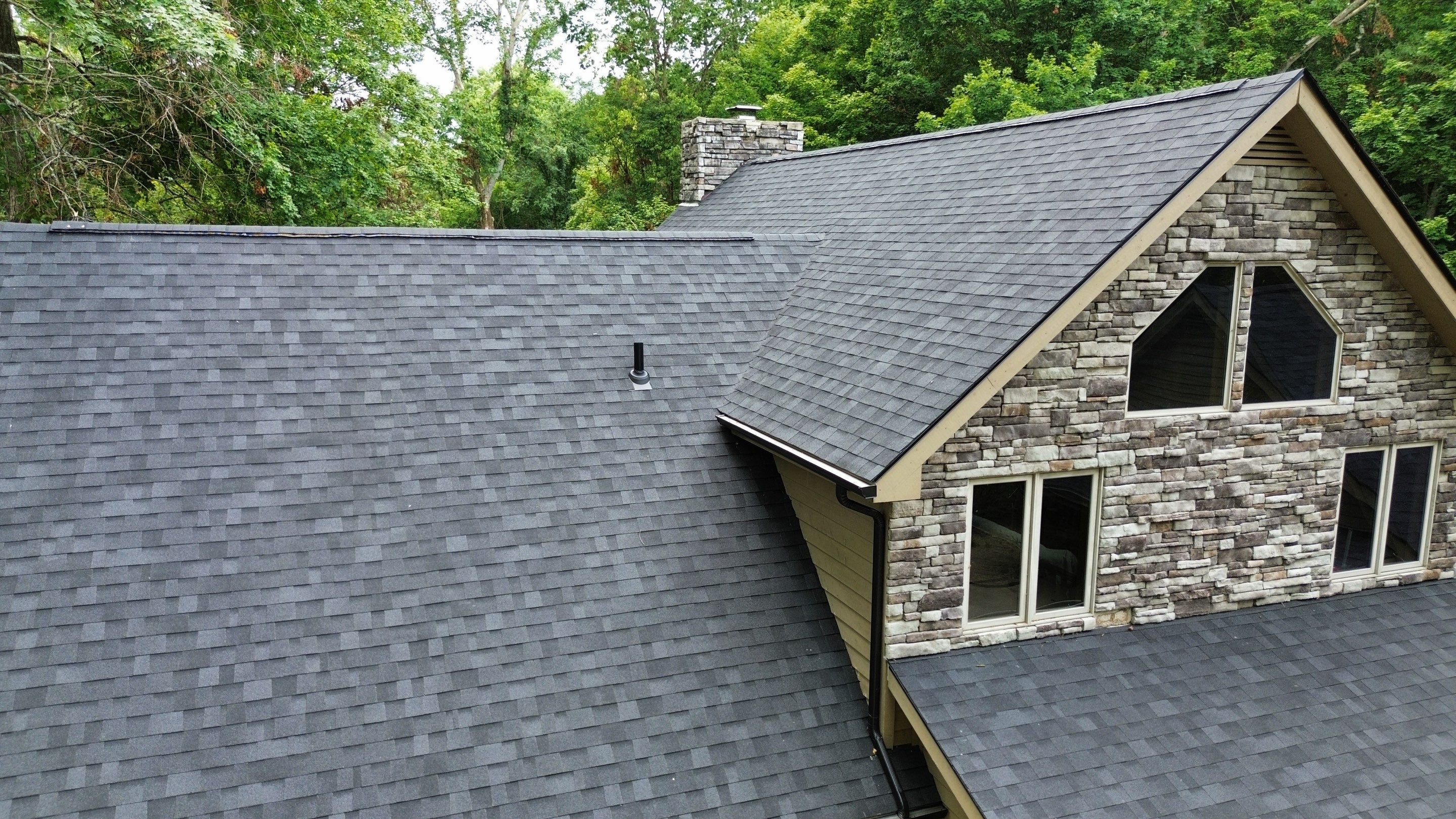 Residential Roofing Installation using Duration Series Shingles - Onyx Black by RoofX 