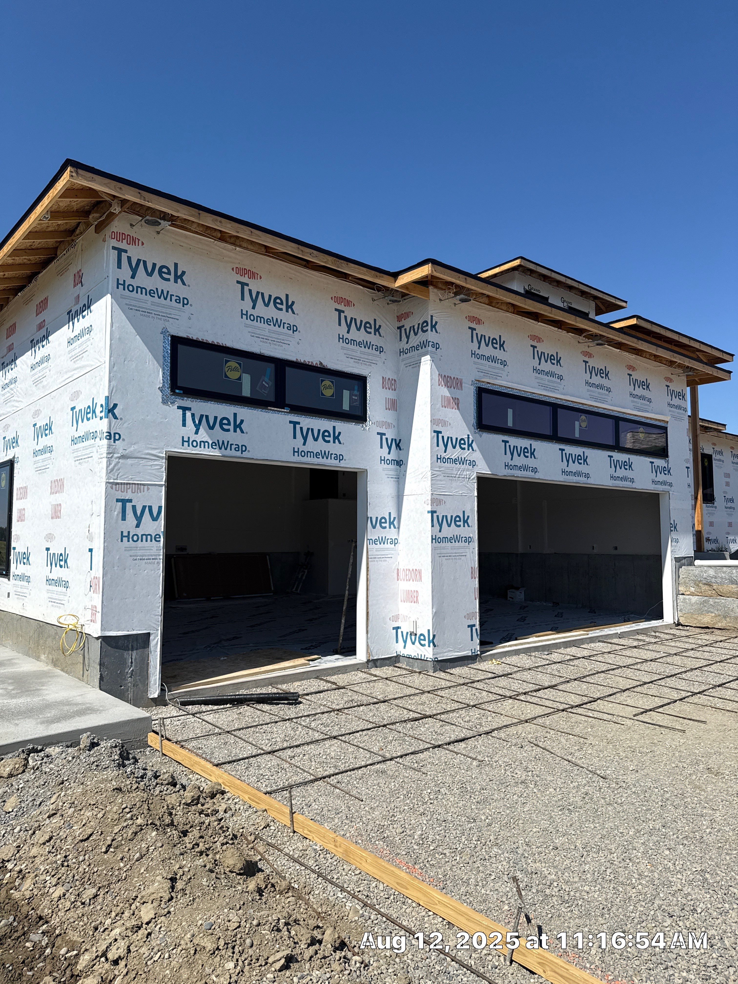 New Construction LP Smartside by Plankwalker Siding & Roofing