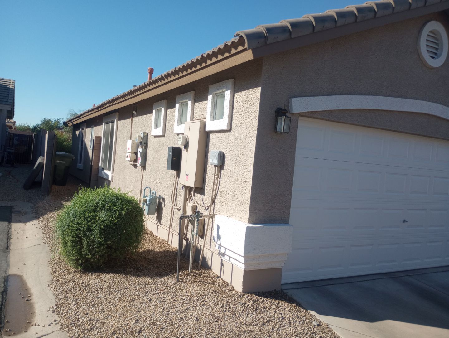 Exterior Painting - Phoenix by Crash of Rhinos Painting & Garage Floors
