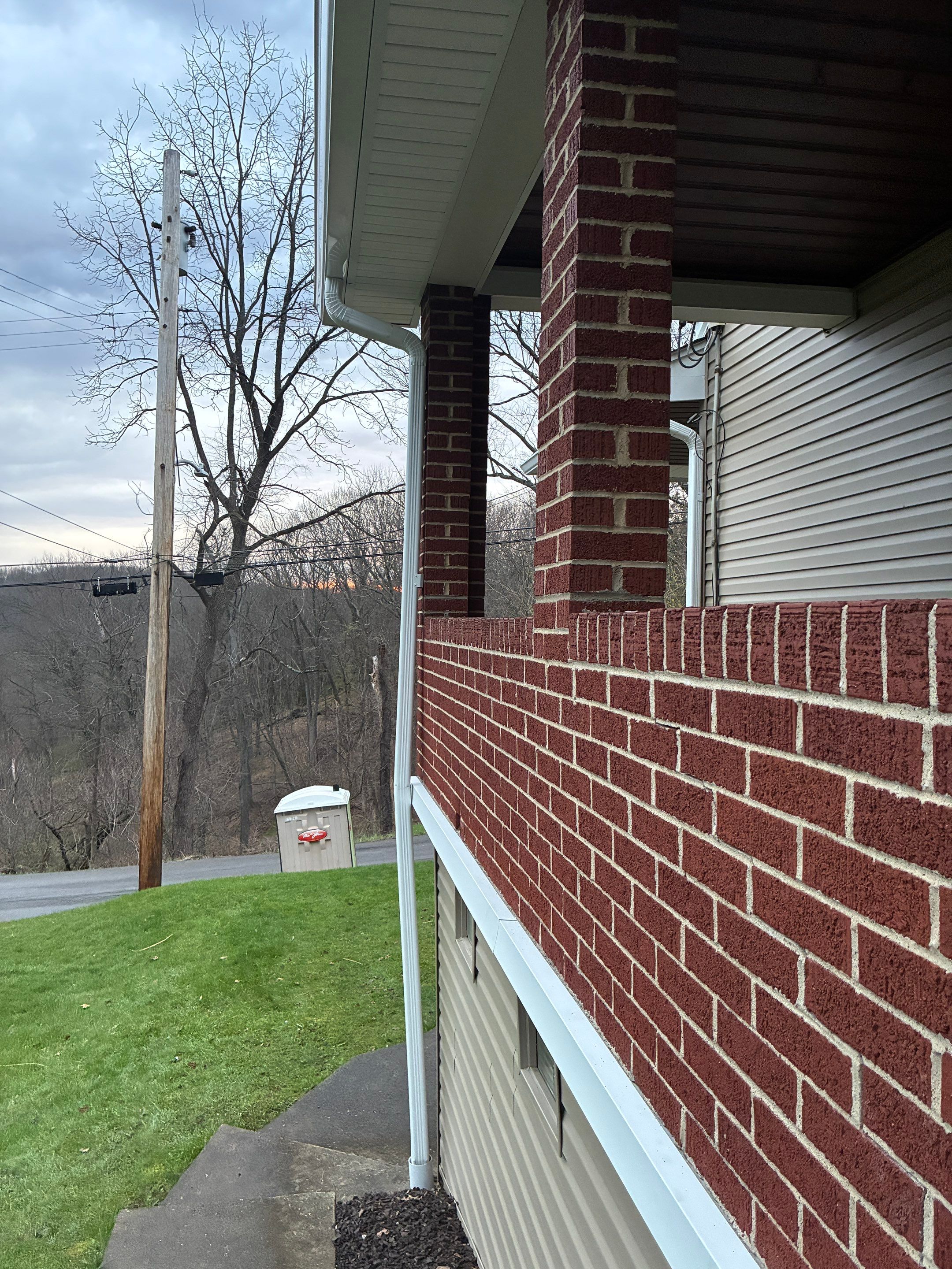 From ancient aluminum to beautiful vinyl siding in Westview by Ideal Siding Pittsburgh
