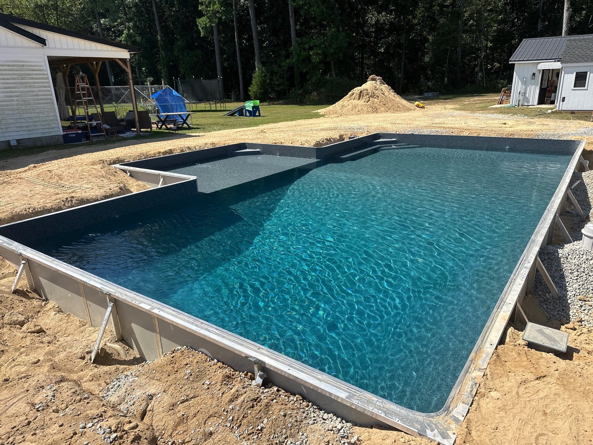 Vinyl Liner Pool by Pools & Spas Unlimited of Milford 