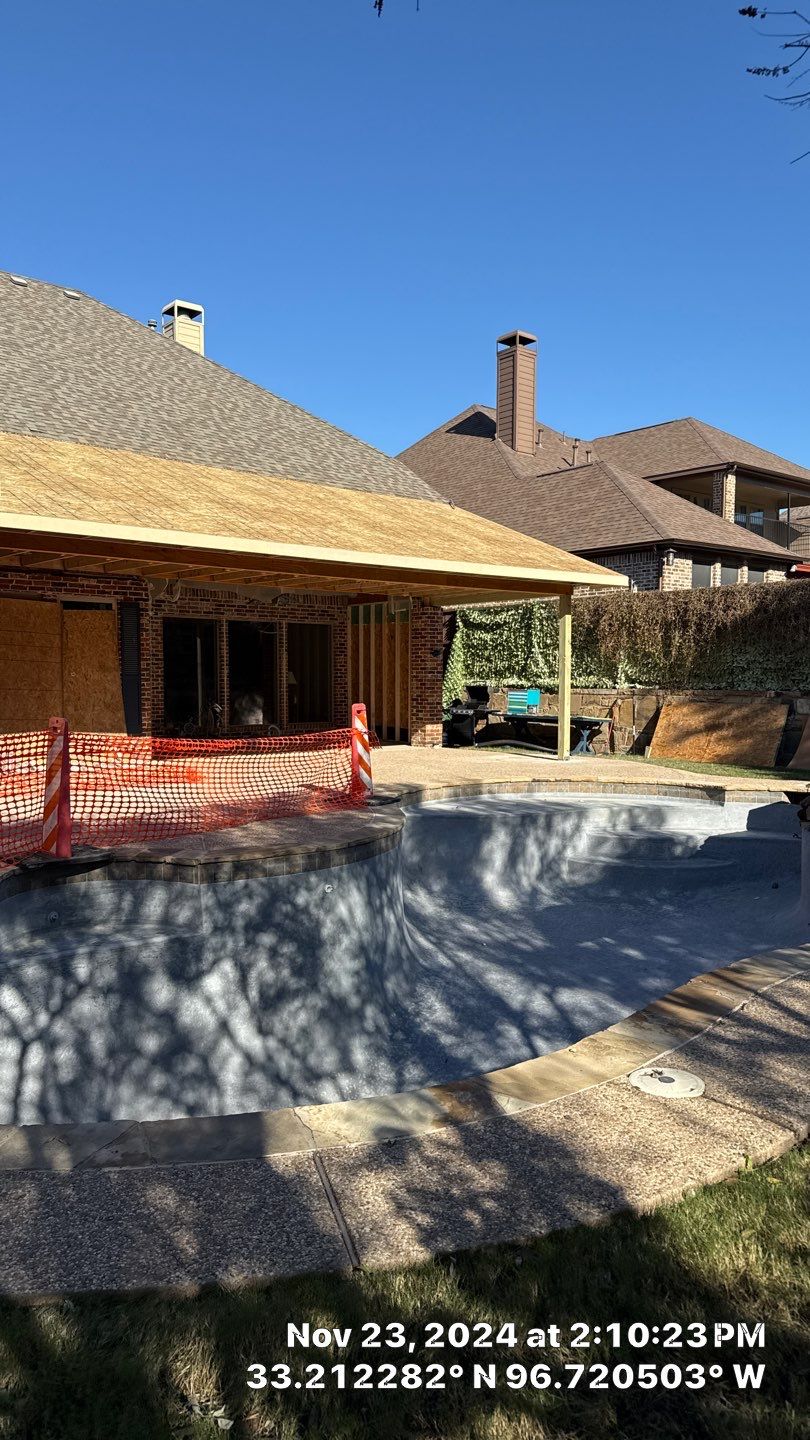 Patio & Pool bath addition by SLM General Contractors & Roofing