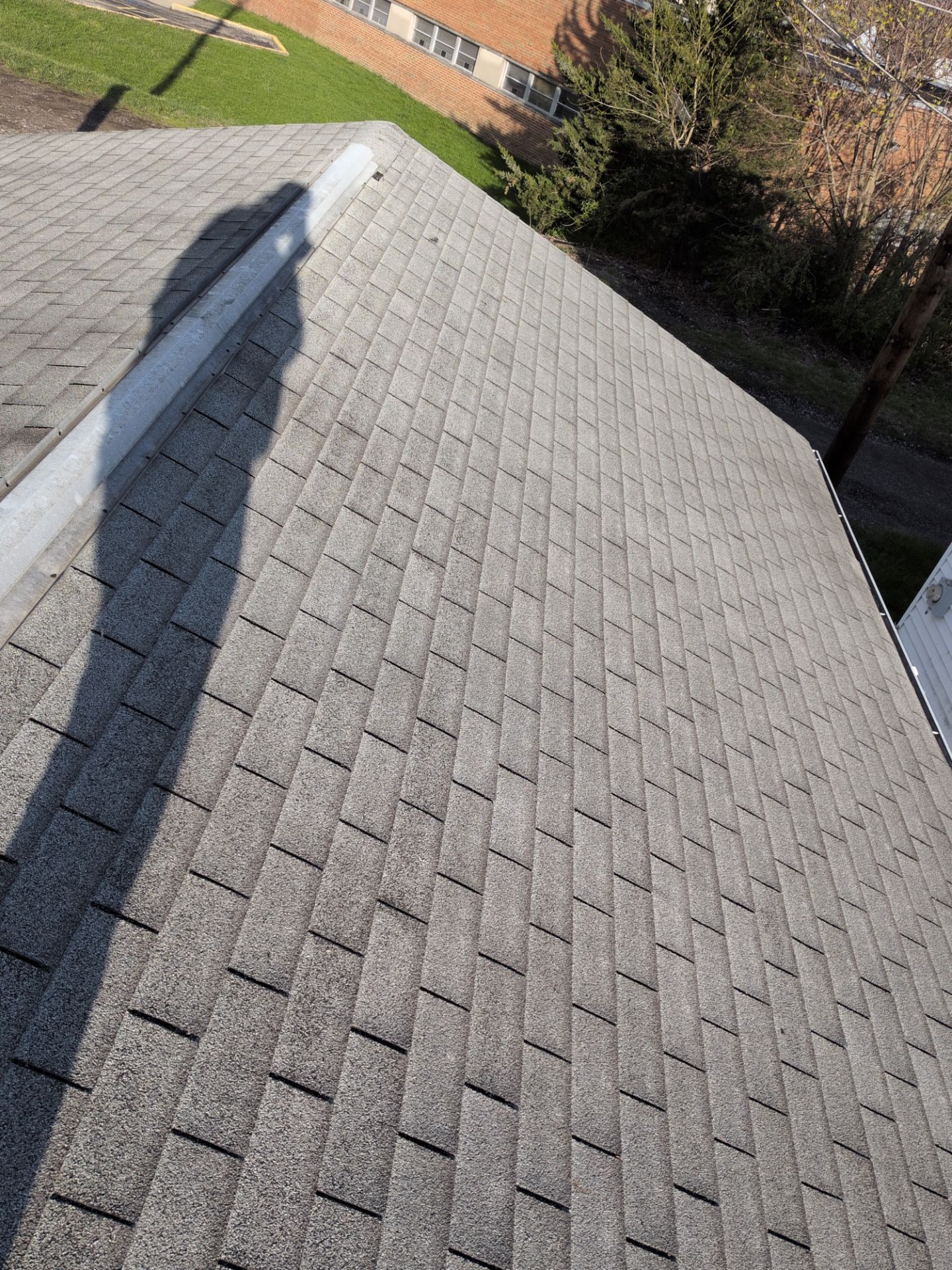 Residential Roof Replacement and Vinyl Siding Installation in Hamilton by XPRO ELITE LLC