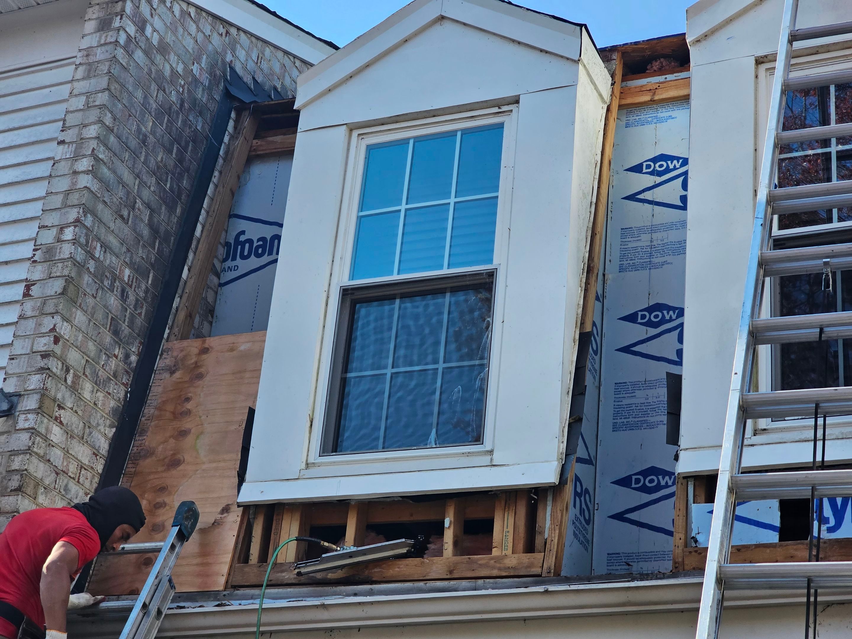 Roof Replacment and Window Repair by Real1Construction