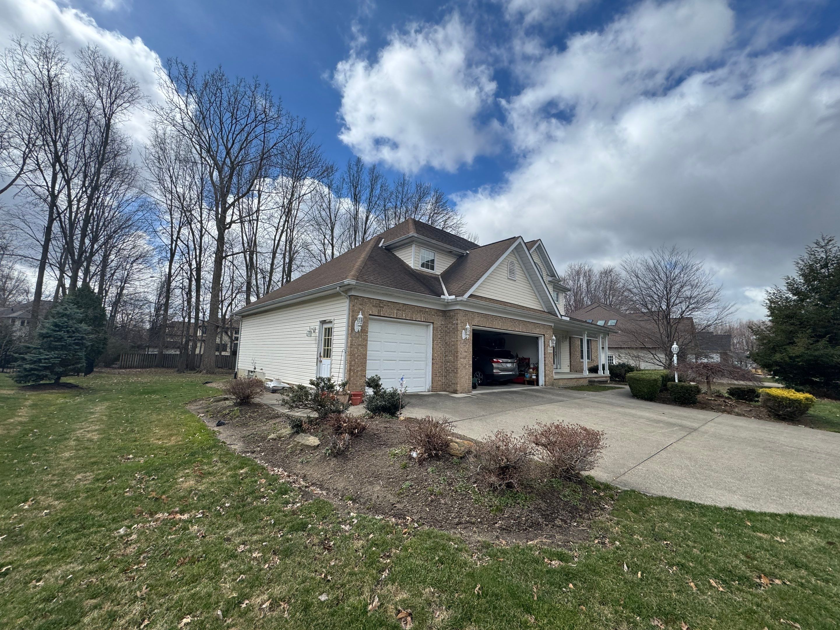 Roof Replacement by Homestyle in Mentor by Homestyle Home Improvements (HHI)