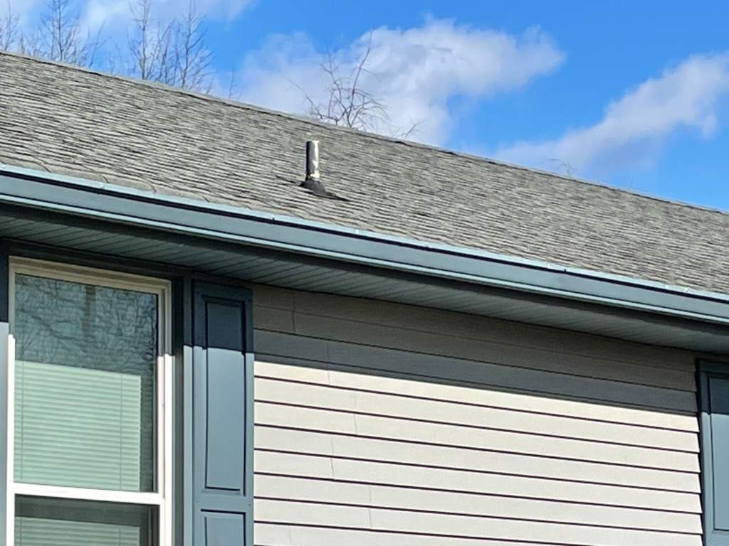 Residential Roofing Installation using Owens Corning Oakridge Roofing System by Undersun Roofing 