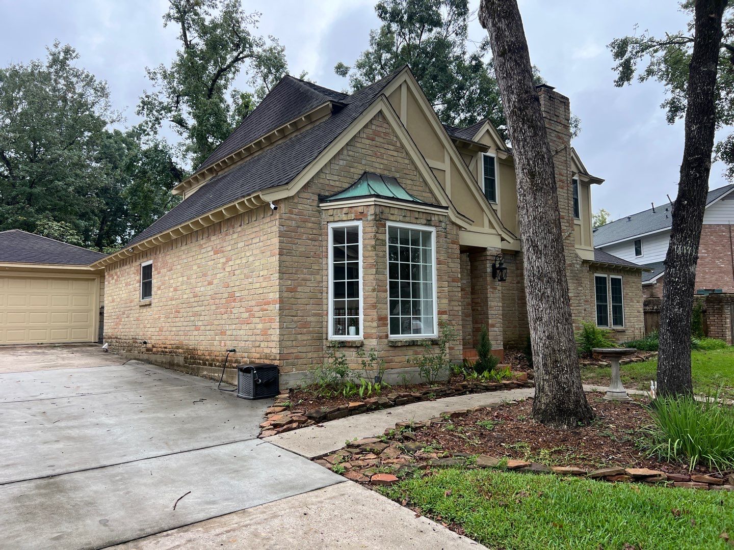 OC Duration Desert Rose by HHH Roofing & Construction