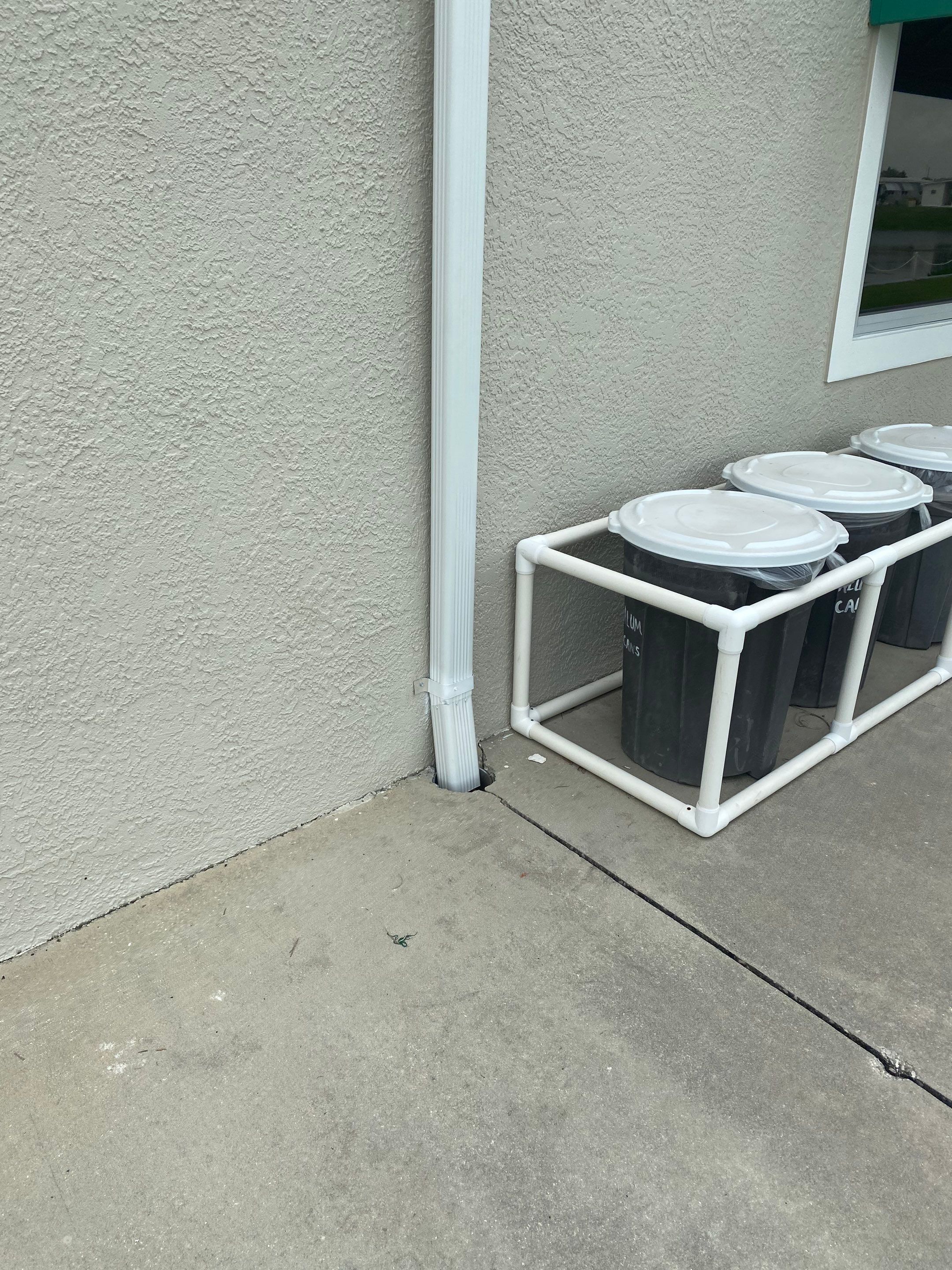 Commercial Seamless Gutter Installation in Palmetto FL by Gutter Professors