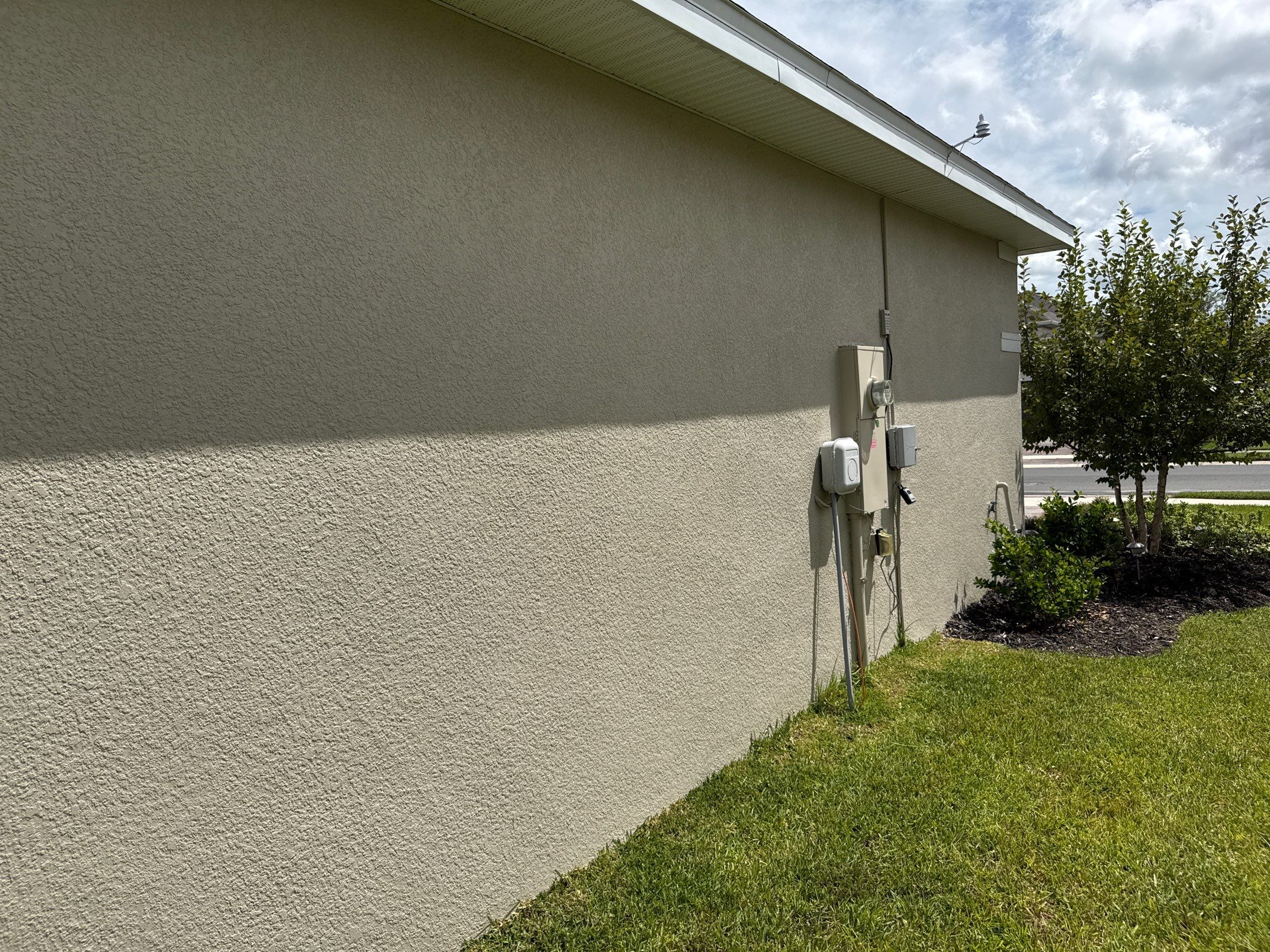 Complete House Wash, Driveway & Lanai Cleaning – Trevesta, Palmetto FL by Sunshine AquaWash