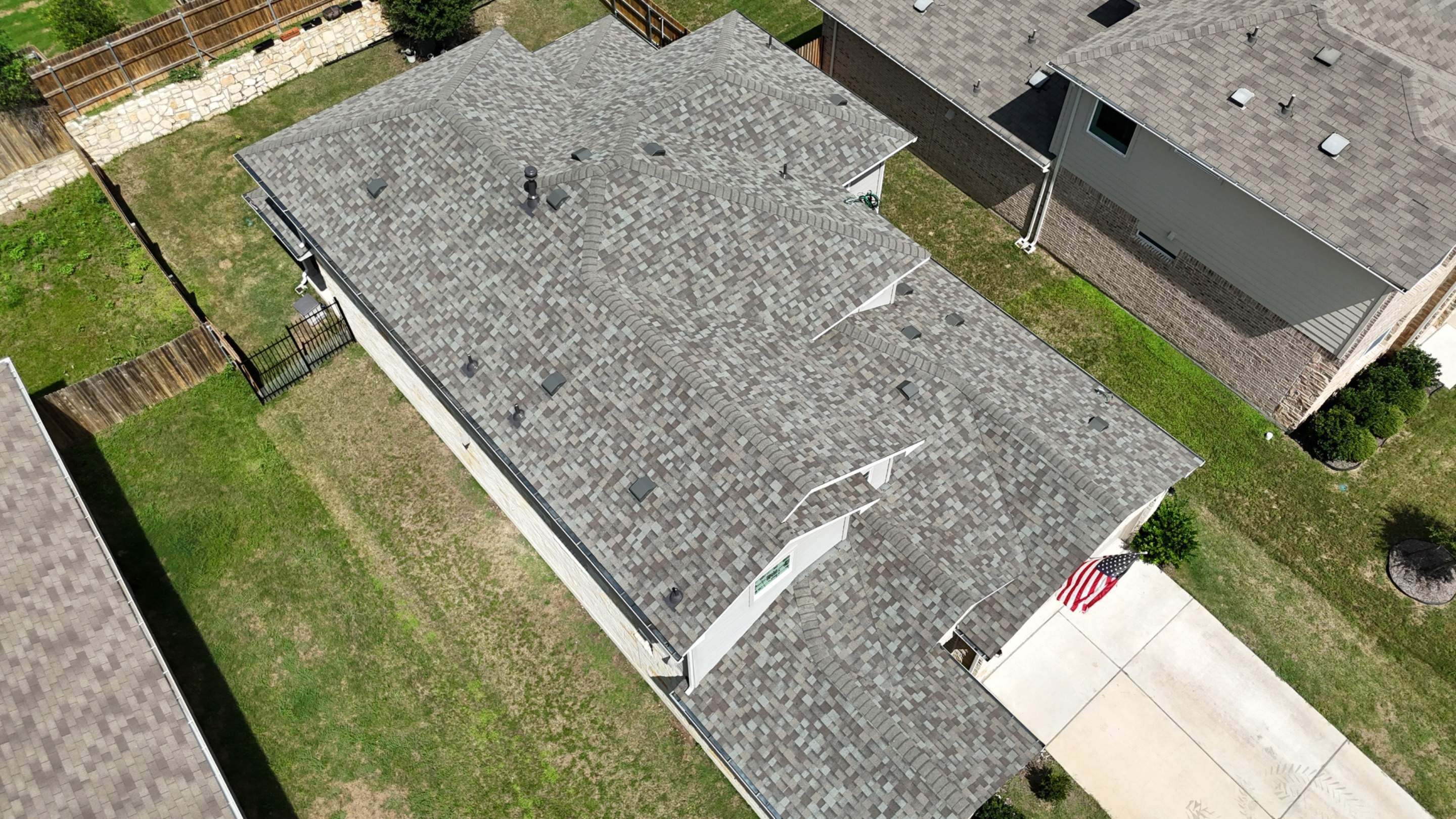 Driftwood - Owens Corning TruDefinition Duration by RoofsOnly.com